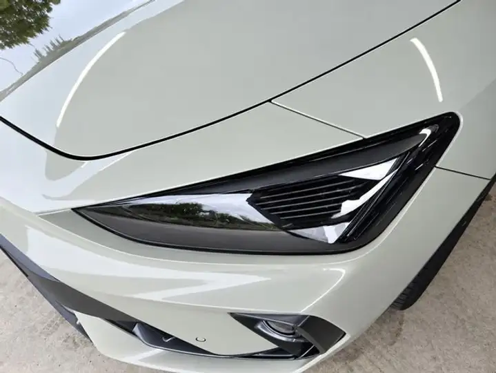 Cupra León 2025, foto 8