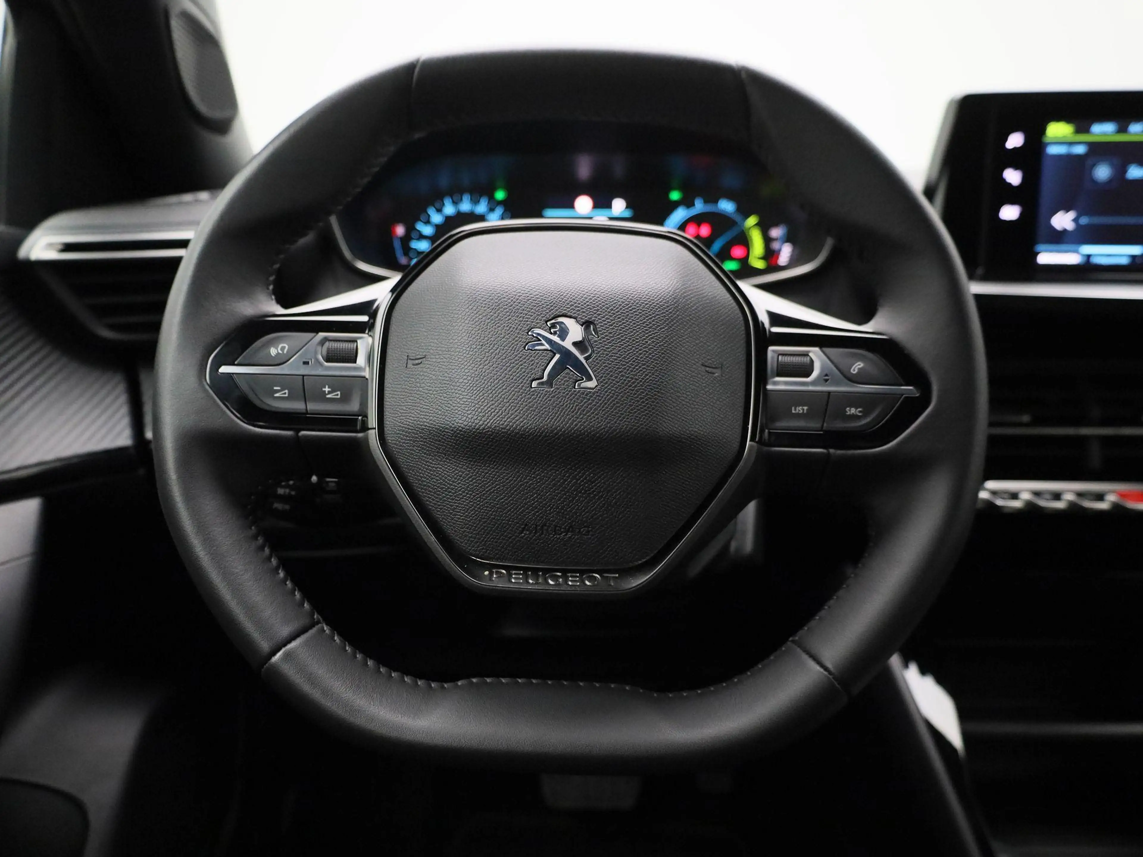 Peugeot e-2008 e-2008 Active Pack LED | NAVI | Carplay /android — photo 7