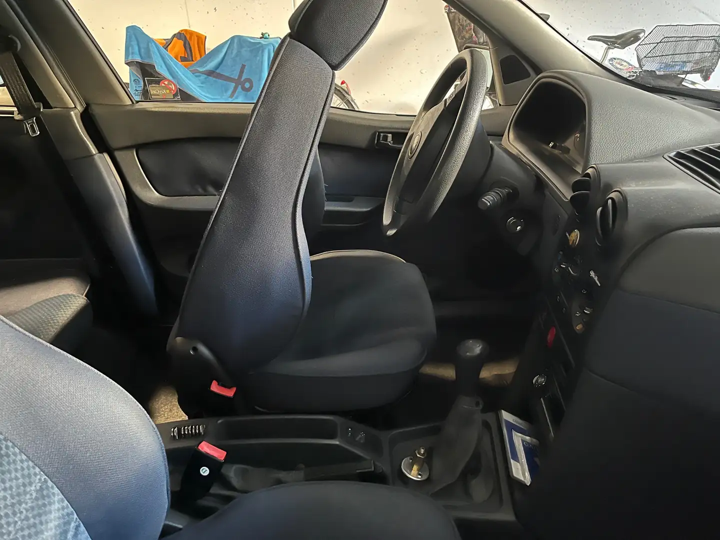 Alfa Romeo 145 145 1.6 ts 16v L Blauw - 1