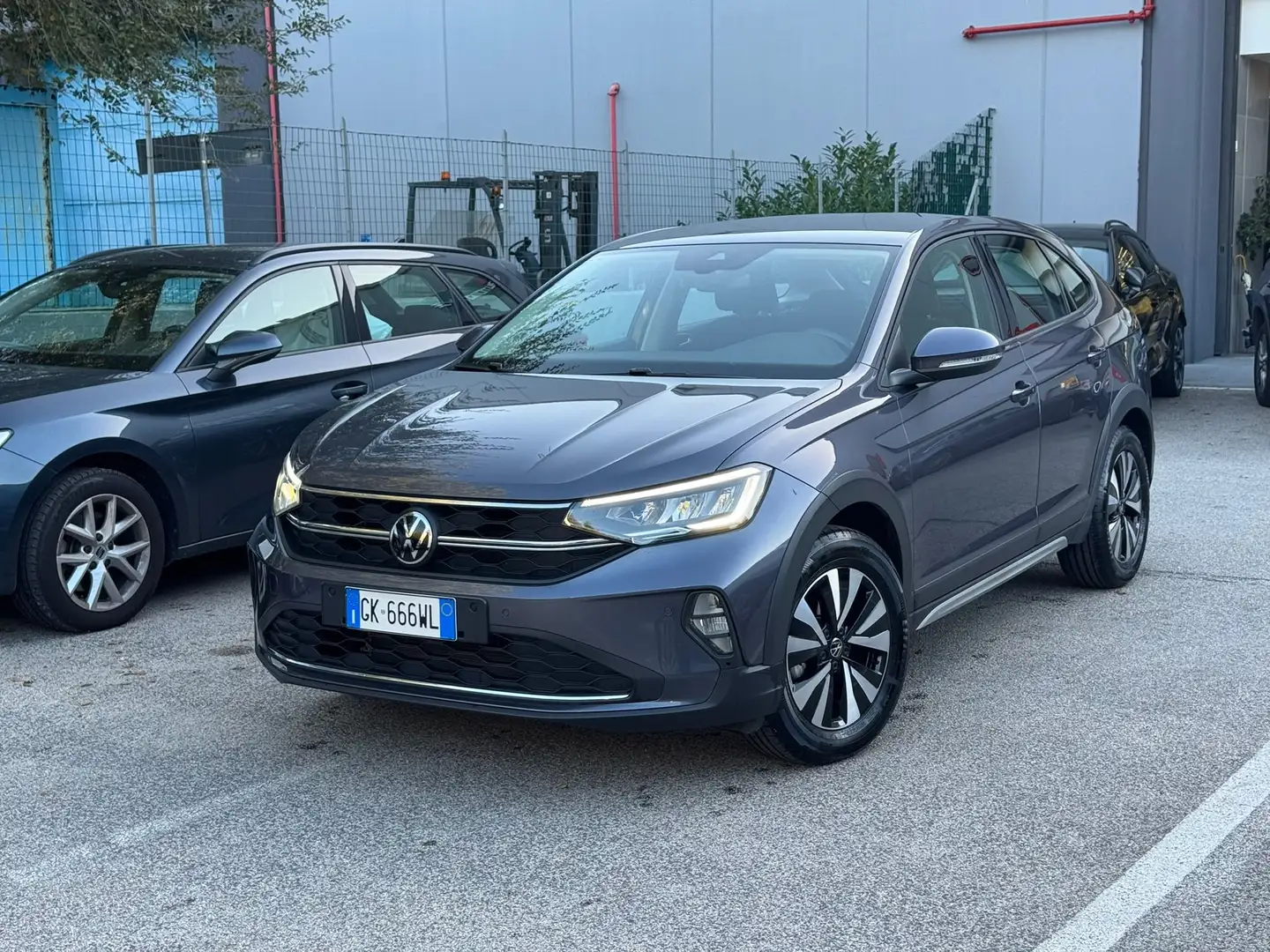 Volkswagen Taigo 1.0 tsi Life 110cv Grigio - 1