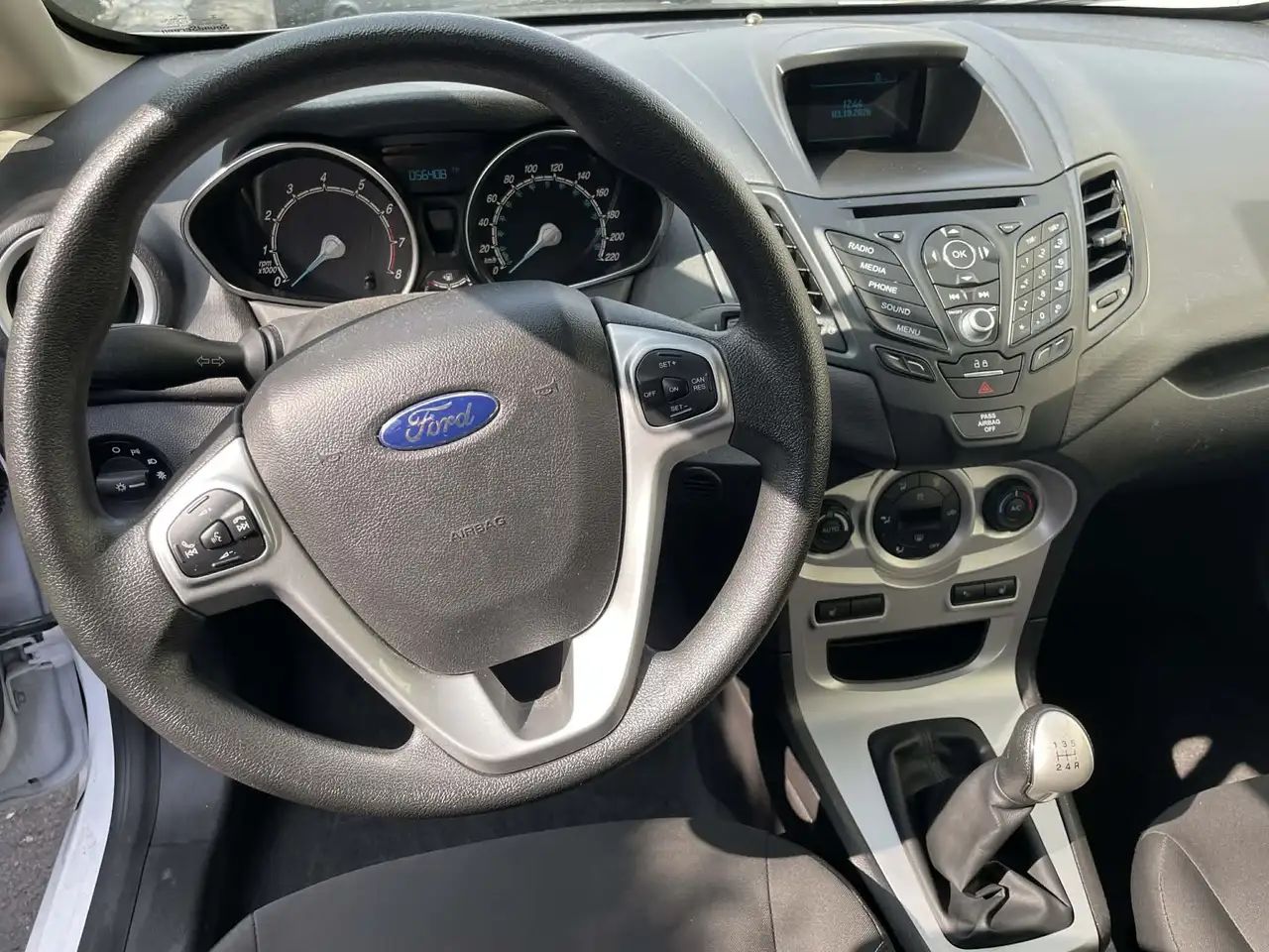Ford Fiesta снимка Ford Fiesta