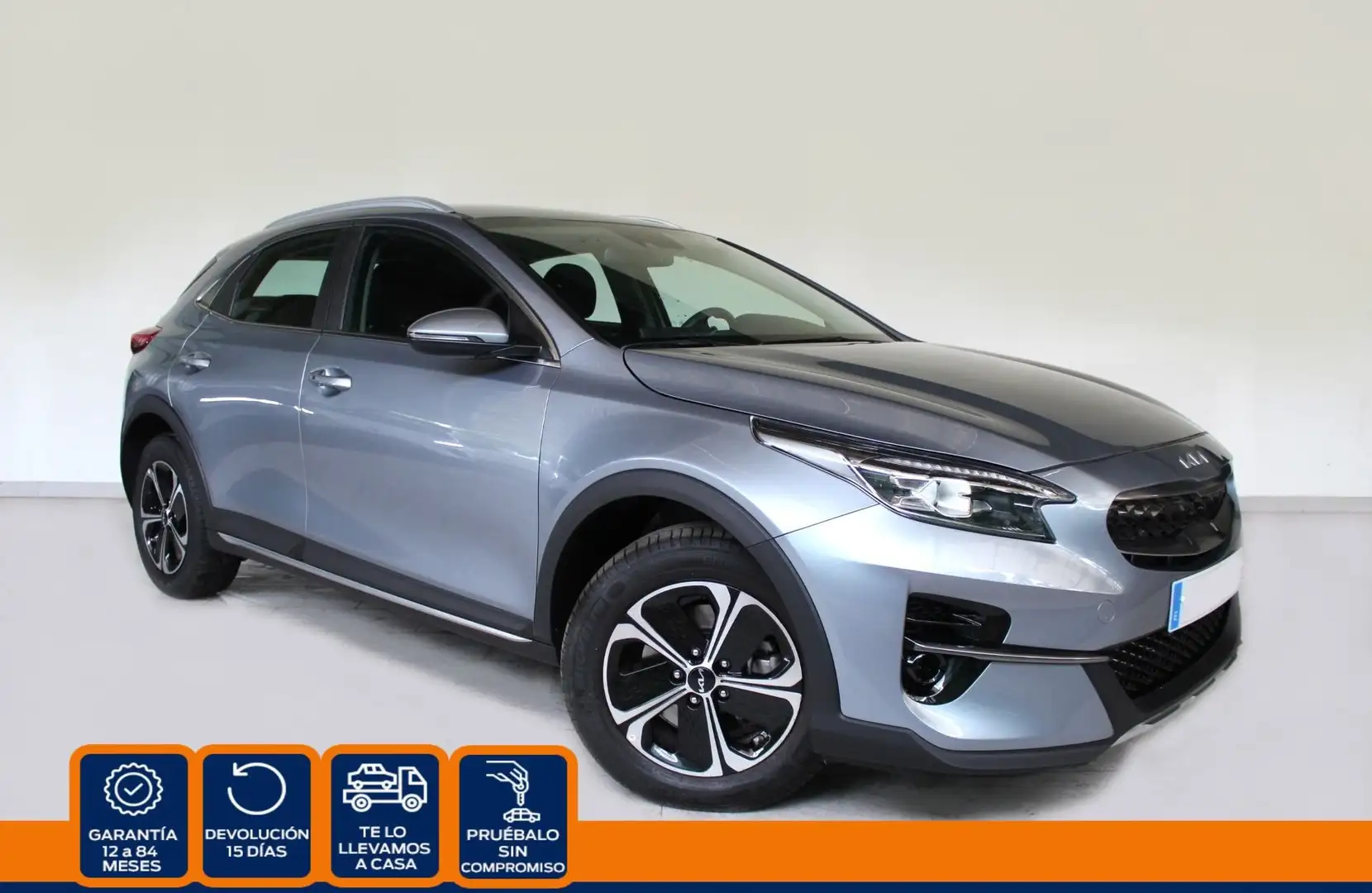 Kia XCeed 1.6 PHEV eDrive Aut. Plateado - 1