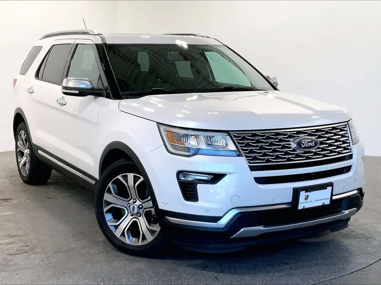 Ford Explorer photo Ford Explorer