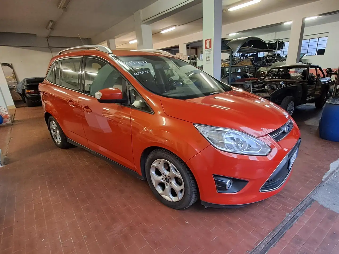 Ford C-Max 2.0 tdci Titanium 7 POSTI Orange - 2