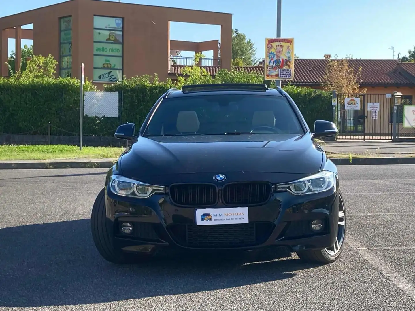 BMW 320 d xDrive Msport Auto. TETTO APRIBILE Nero - 2