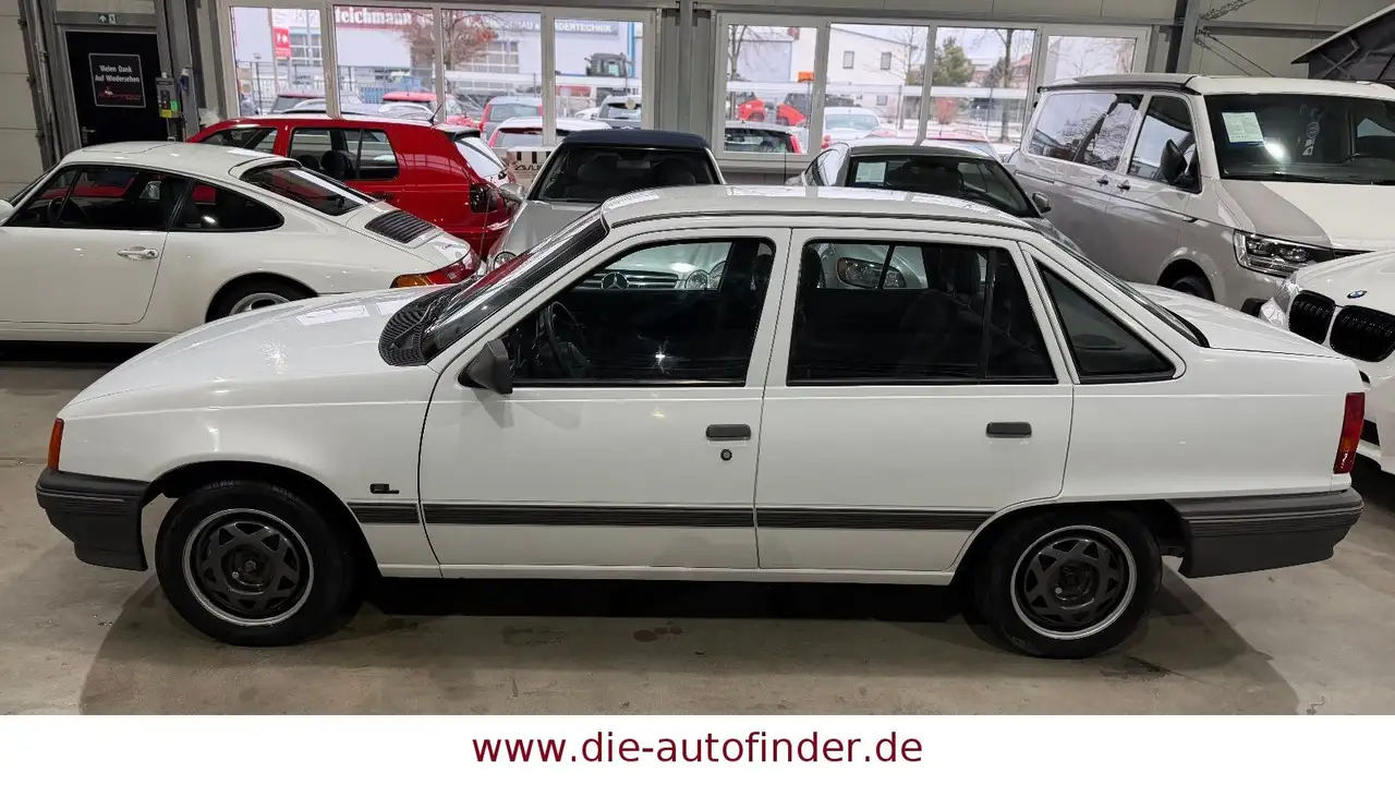 Opel Kadett 1.8i Lim. GL 1.Hand,ZV,Spanien, foto 7