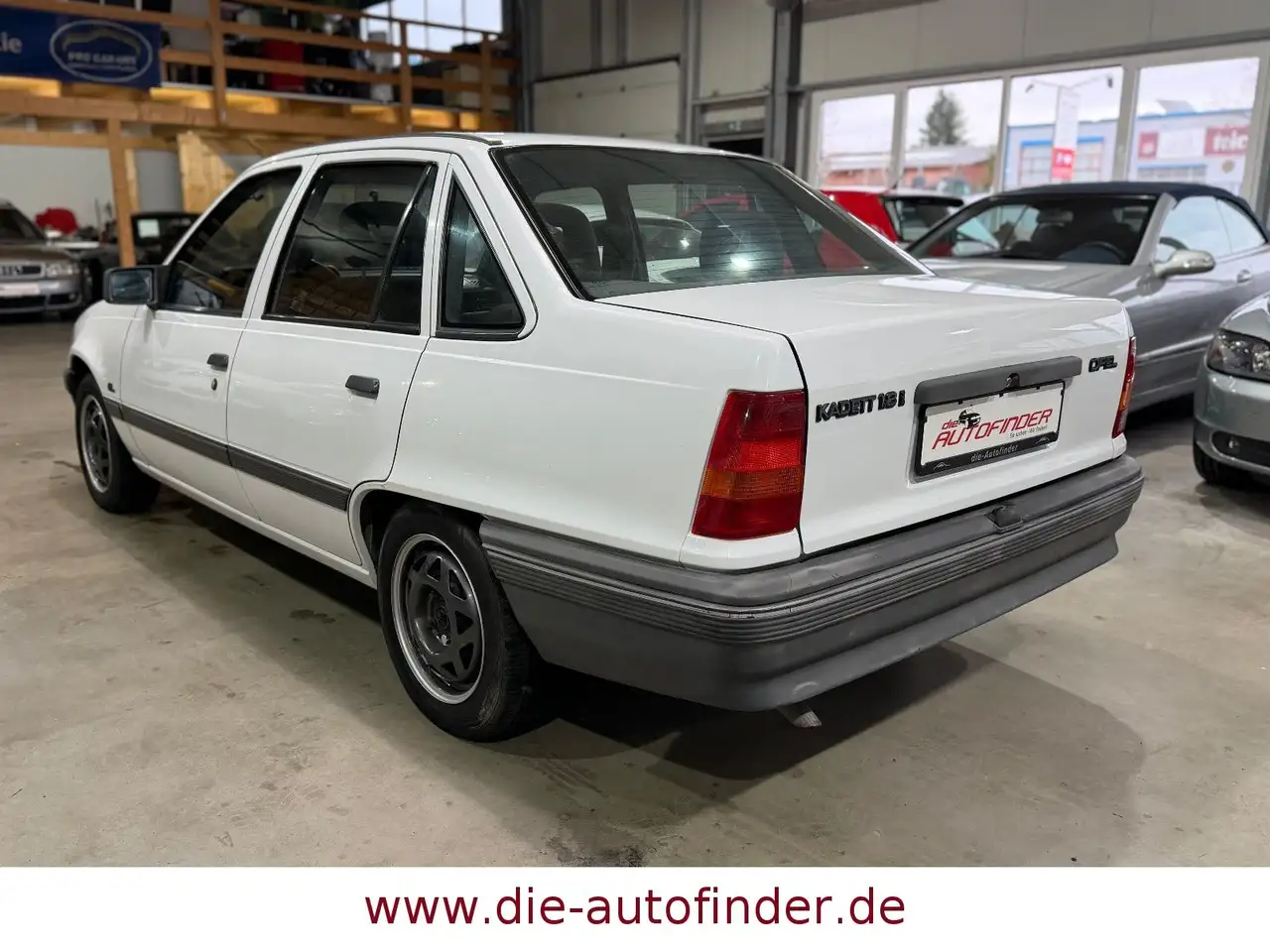 Opel Kadett 1.8i Lim. GL 1.Hand,ZV,Spanien, foto 11