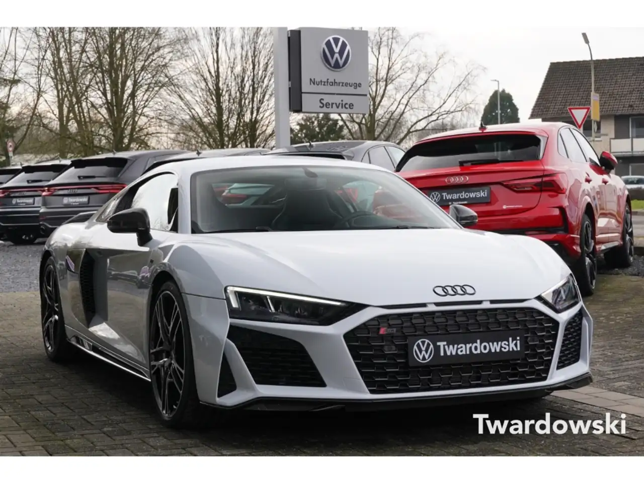 Audi R8