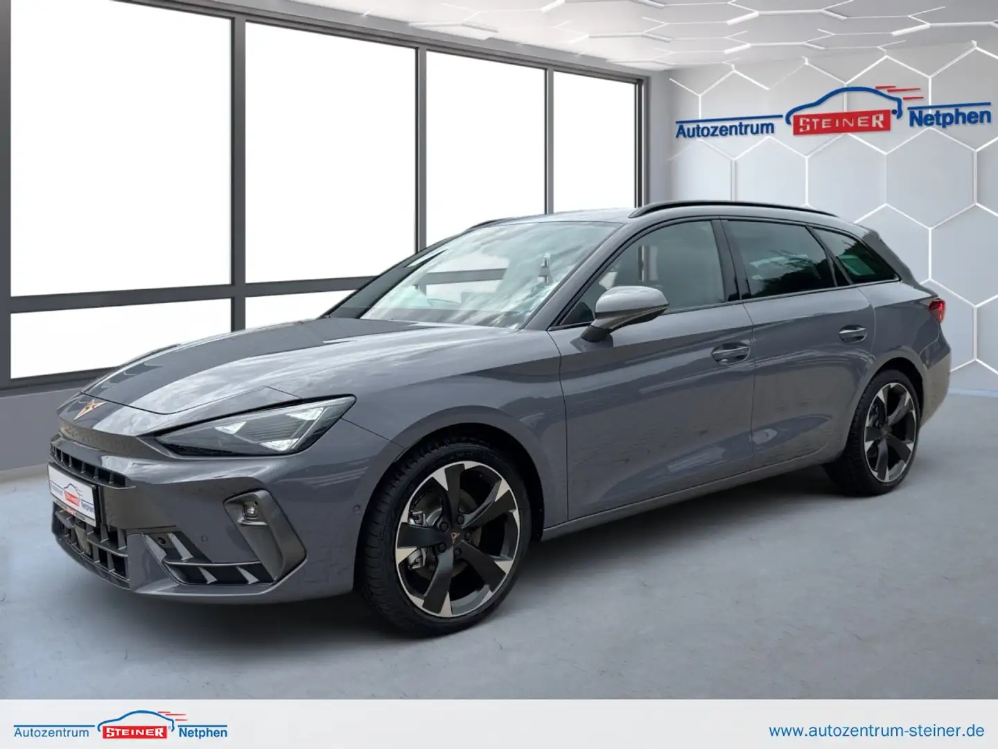 CUPRA Leon ST Sportstourer TDI PANO AHK 5J-Garantie Klima Grau - 1