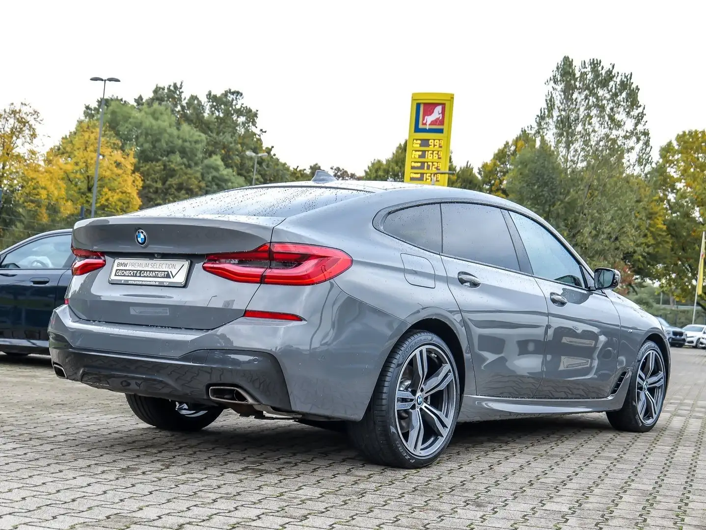 BMW 630 d xDrive M Sport DA PA Head-Up Pano LC Prof. Sitzb Grau - 2