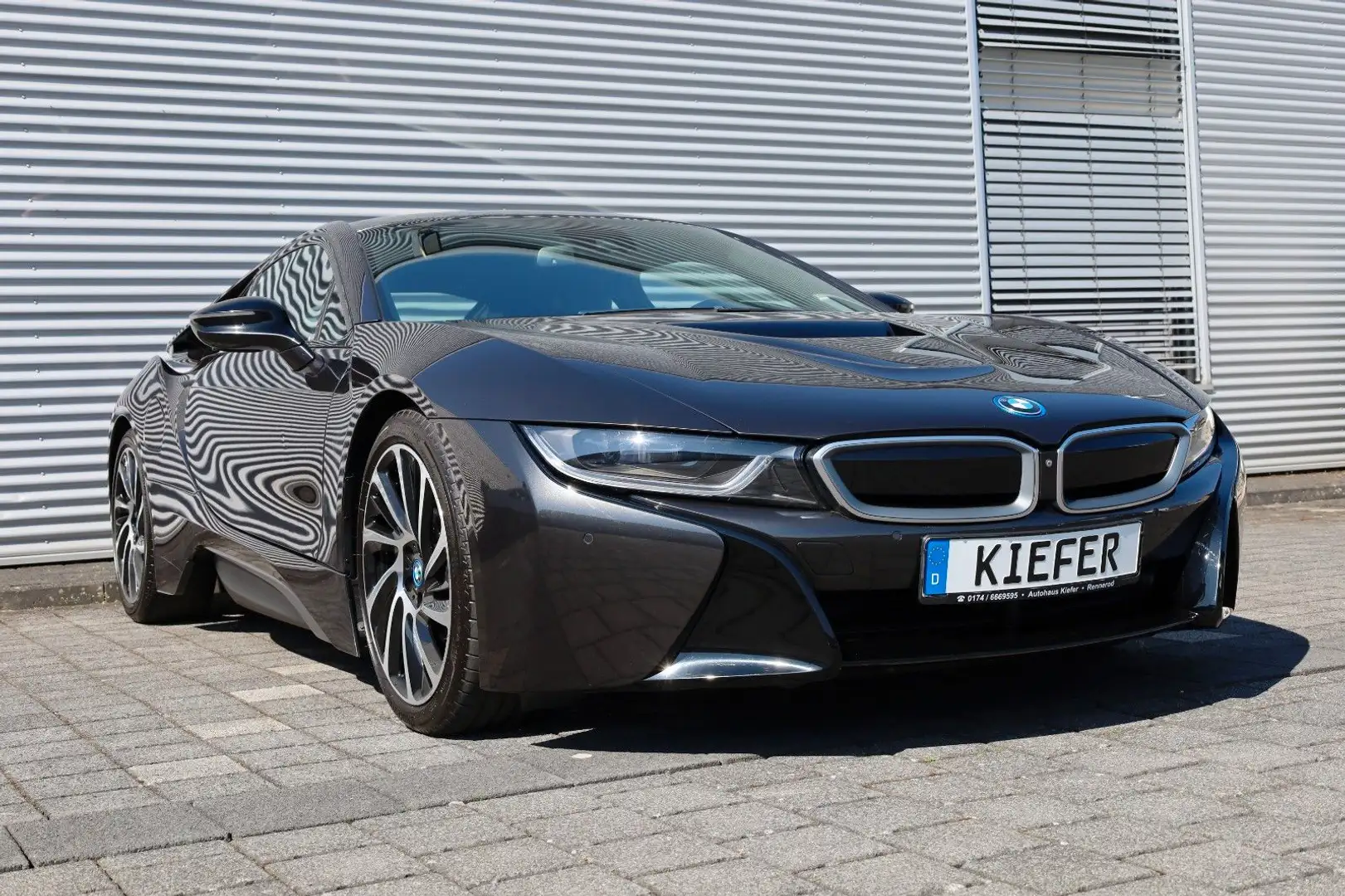 BMW i8 AWD/Harman Kardon/HUD/360°/SHZ/LED/R20 Gris - 2