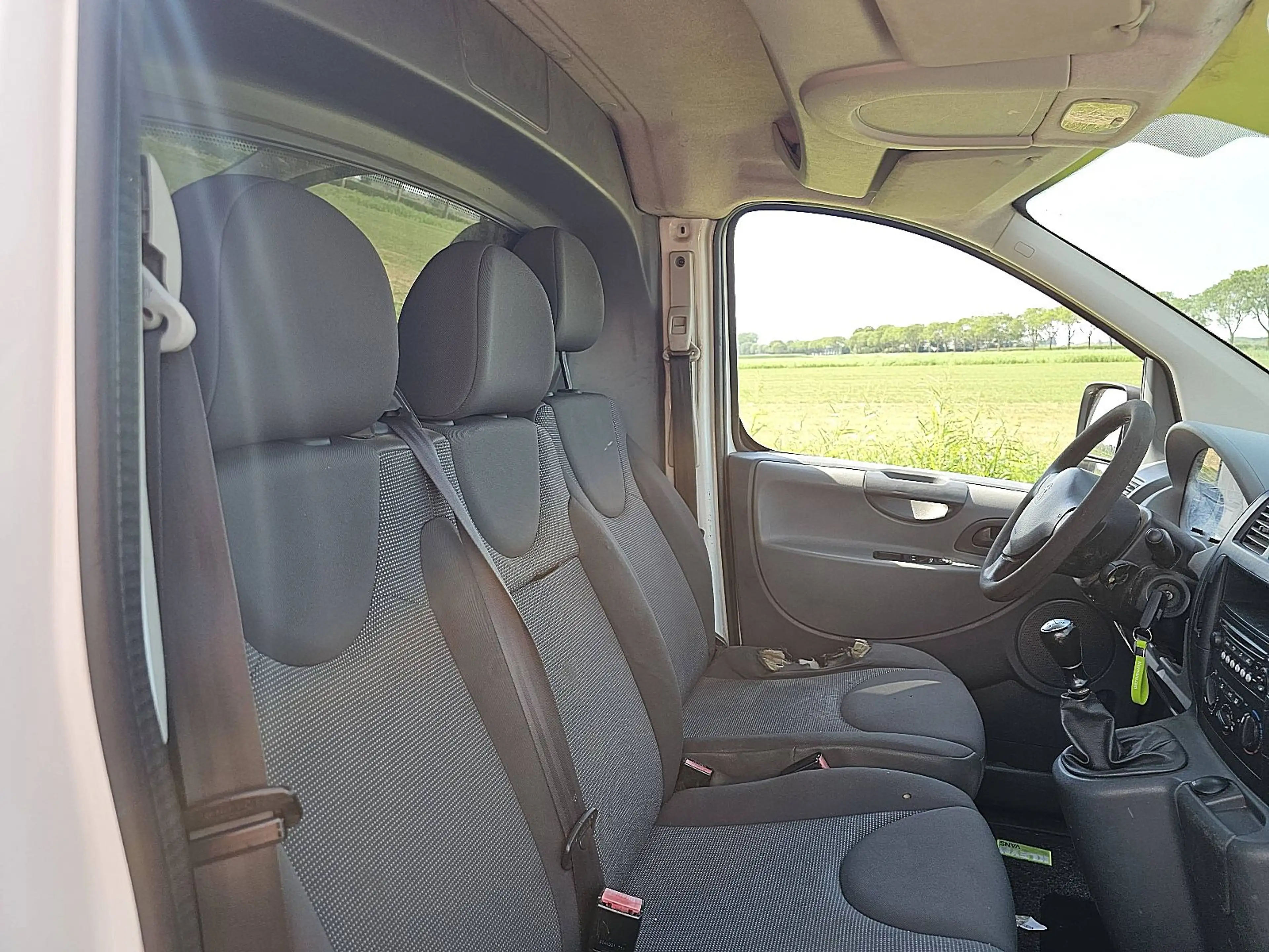 Peugeot Expert 1.6 — photo 7