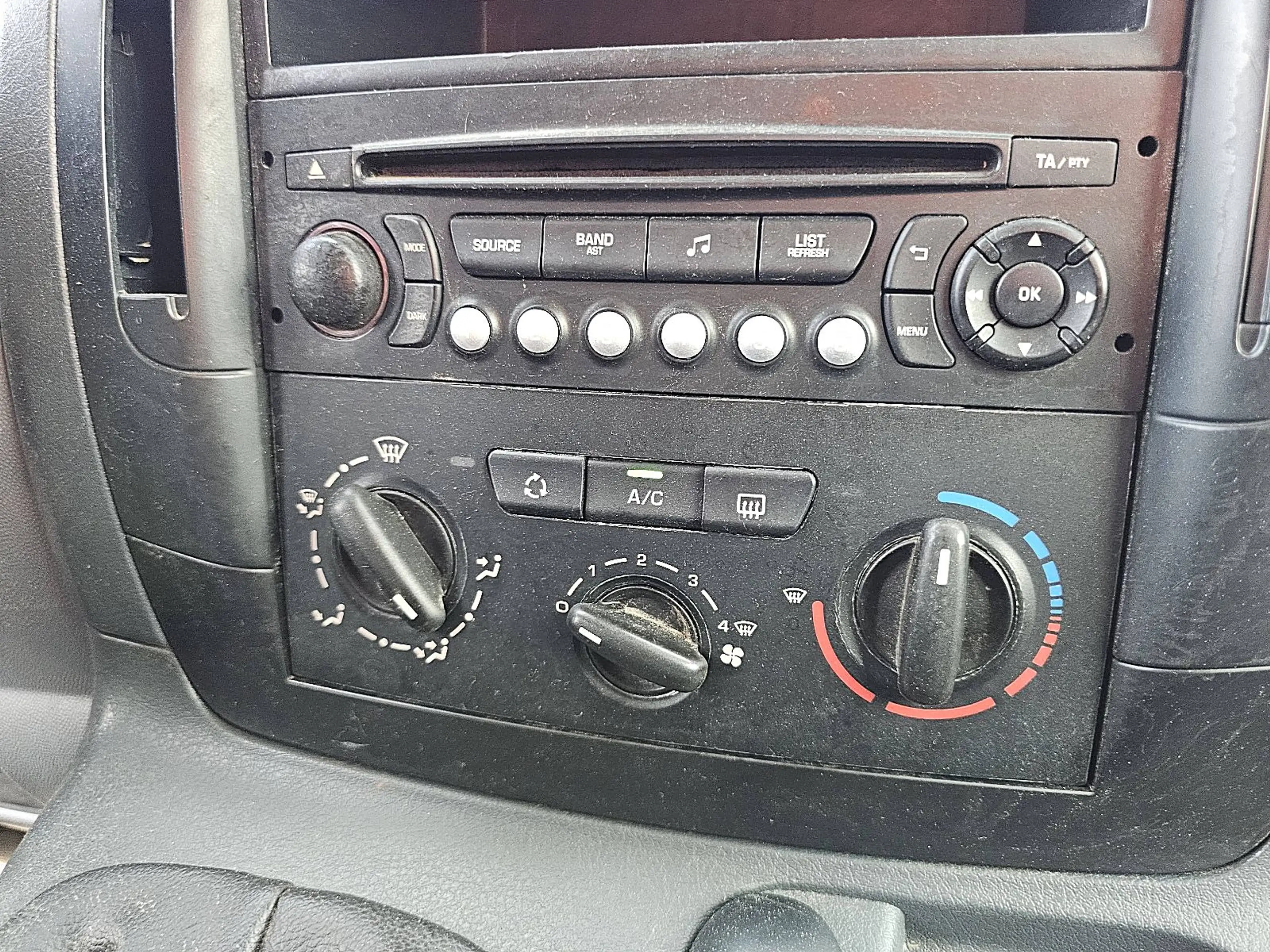 Peugeot Expert 1.6 — photo 10