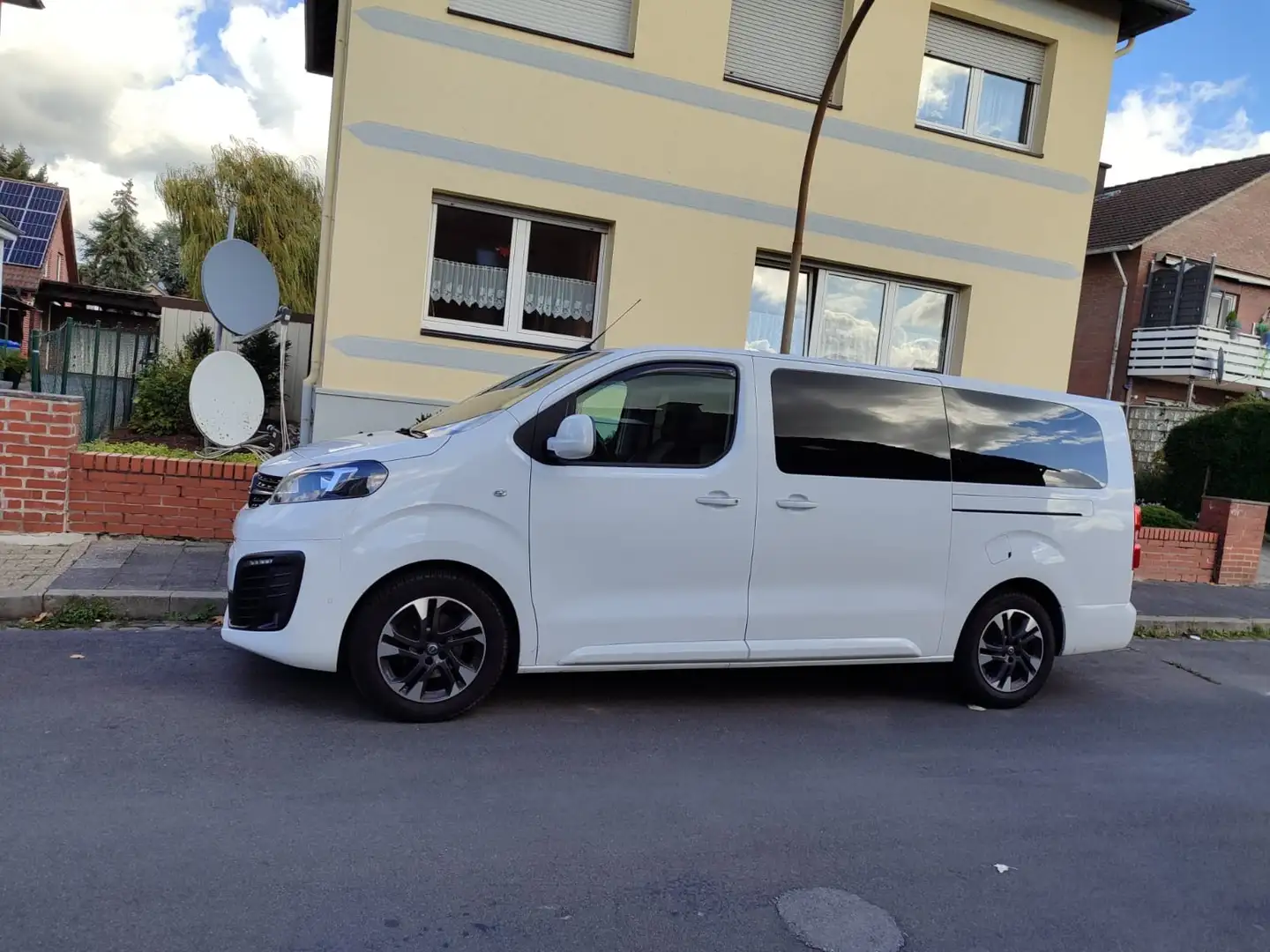 Opel Zafira Life Tourer L (L3) Alb - 2