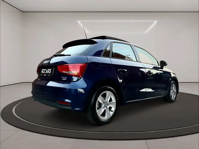 Audi A1 view 7