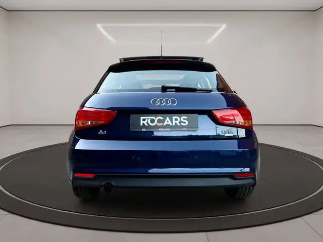 Audi A1 view 8