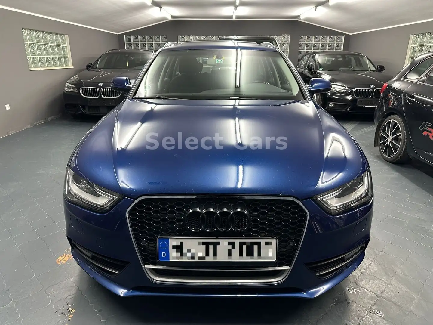 Audi A4 Avant 3.0 TDI Quattro*Pano*STHZ*Navi*LED*AHK* Bleu - 2