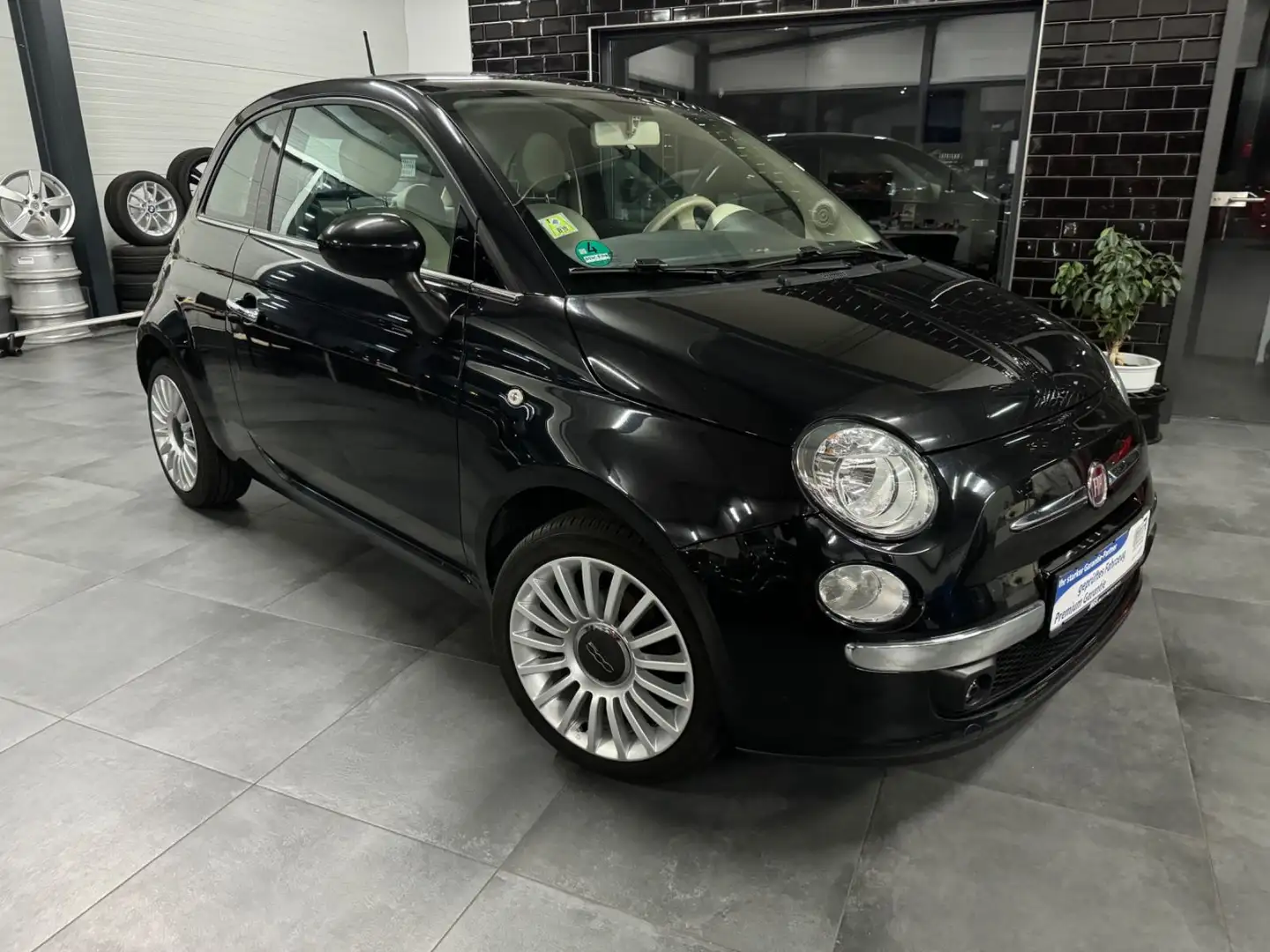 Fiat 500 Schwarz - 1