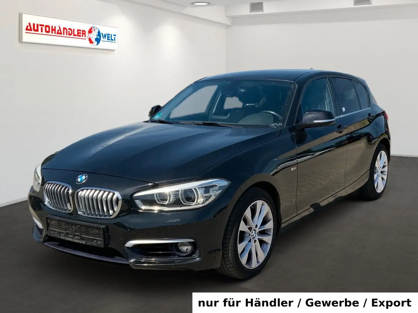 BMW 120 120i AT 5-trg. T-Leder Navi Klimaauto. SHZ PDC Schwarz - 1