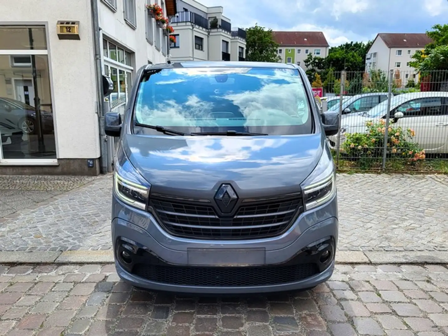 Renault Trafic Life 8-SITZ KAMERA AUTOMATIK 17" Grau - 2