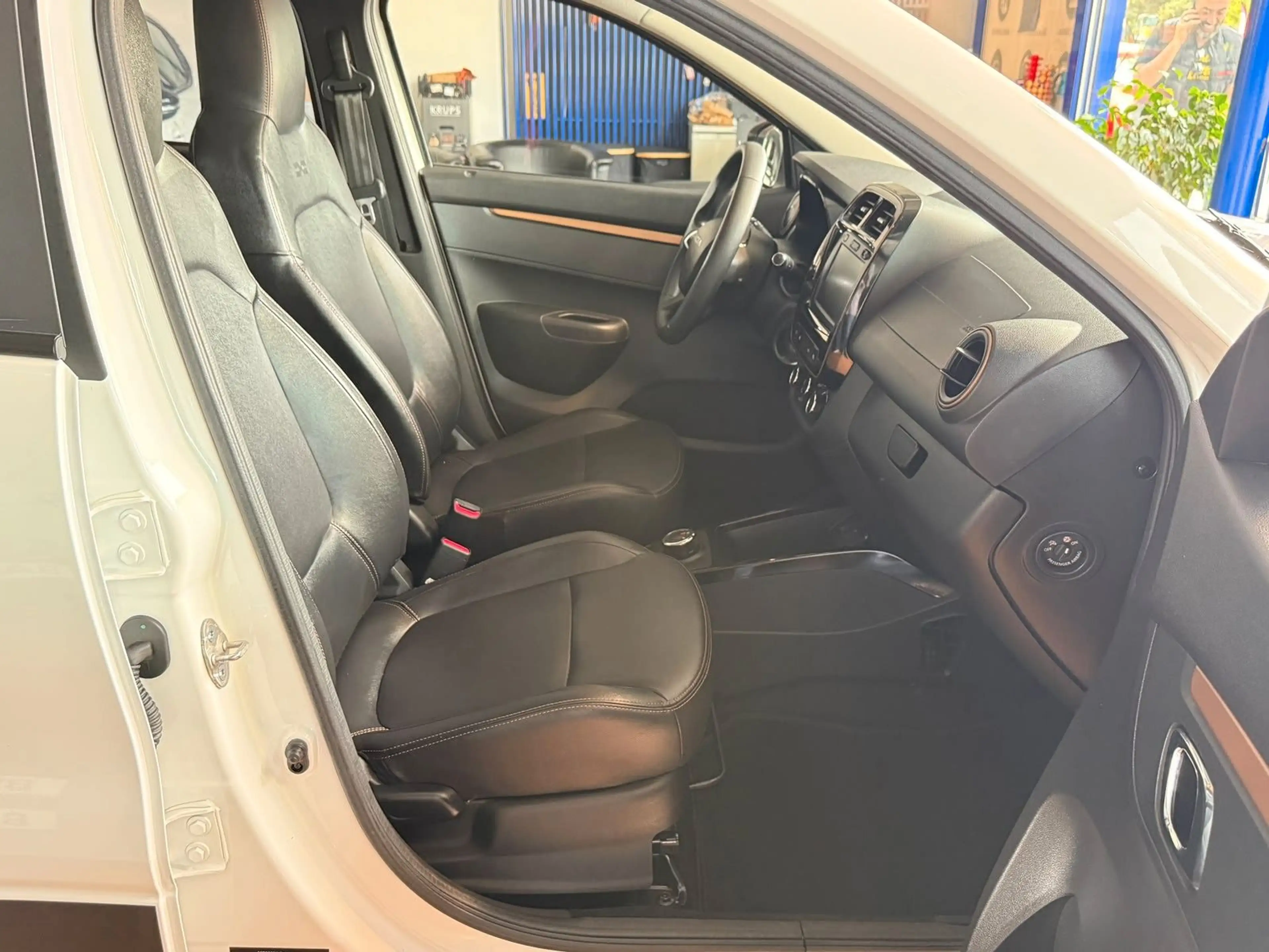 Dacia Spring 65 PS / Extreme Navi / R-Kam. 25Tkm — photo 13