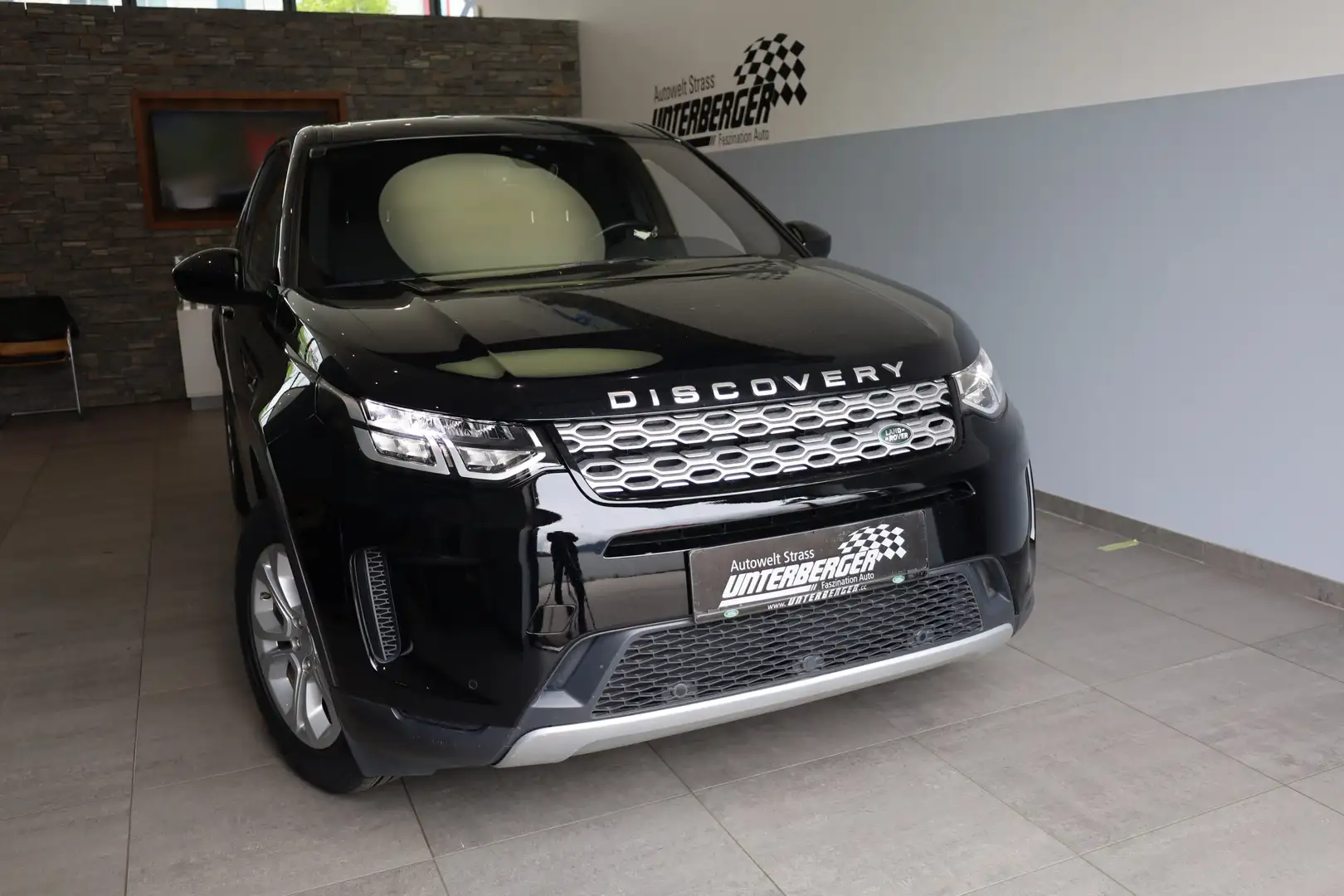 Land Rover Discovery Sport Disco Sport D150 4WD Automatik Чорний - 2