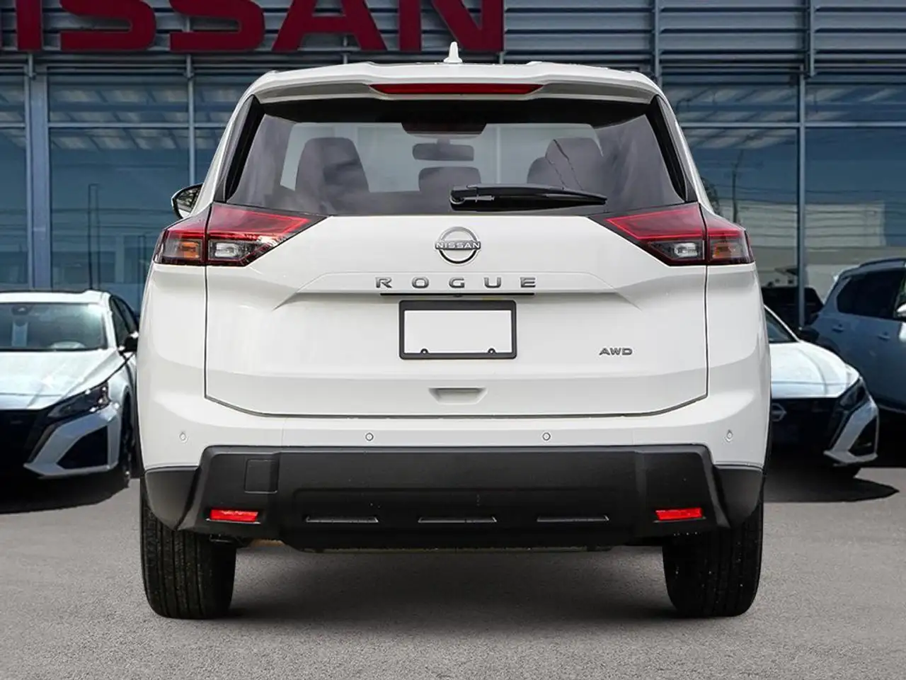 Nissan Rogue снимка Nissan Rogue