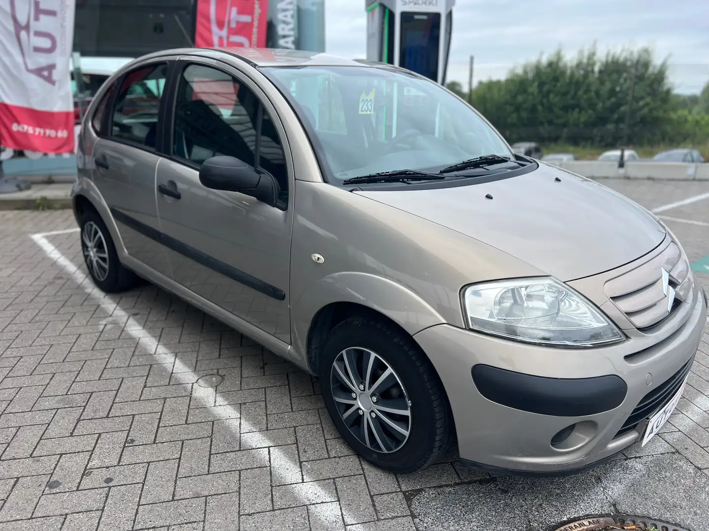 Citroen C3 1.1i Tentation Bruin - 2