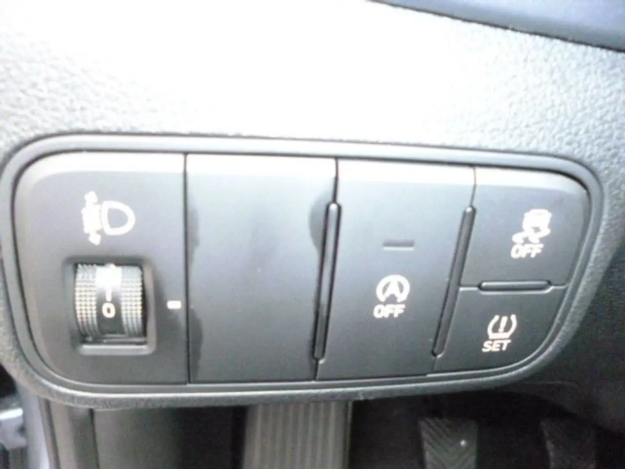 Hyundai i20 KLIMA NAVIGATION KAMERA TEMPOMAT 4x el. FH 13