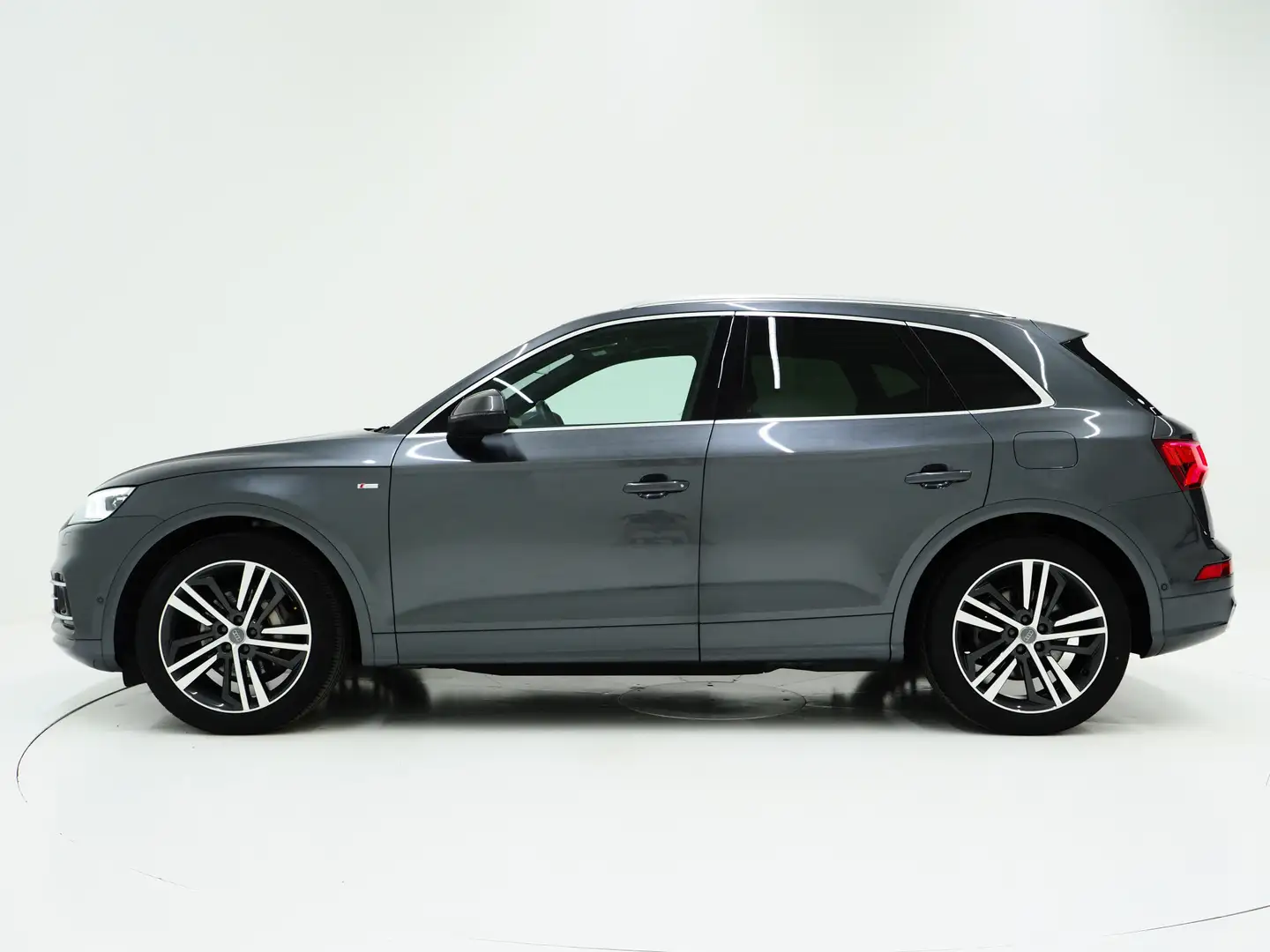 Audi Q5 55 TFSI e quattro Competition | Panoramadak | Luch Grijs - 2