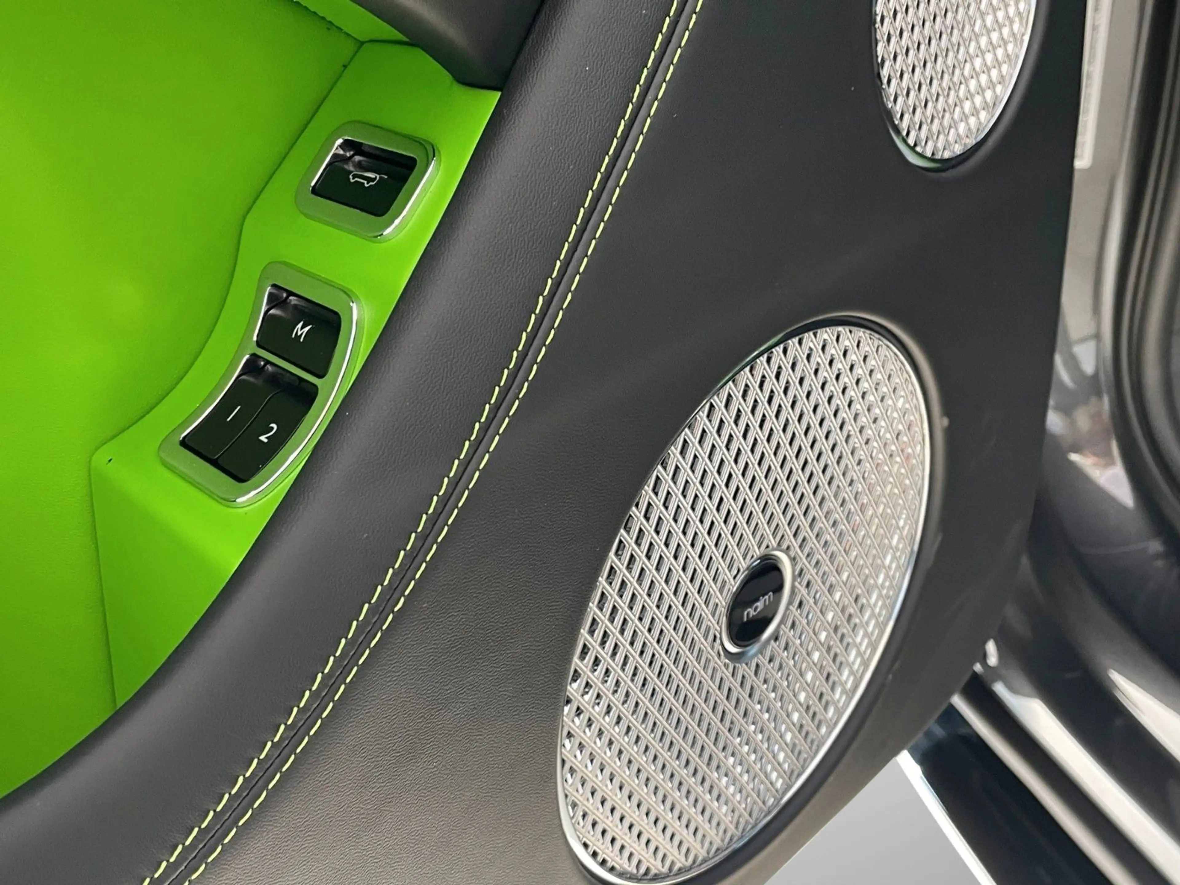 Bentley Bentayga V8 Black Edition - Naim/Parking Heat. — photo 11