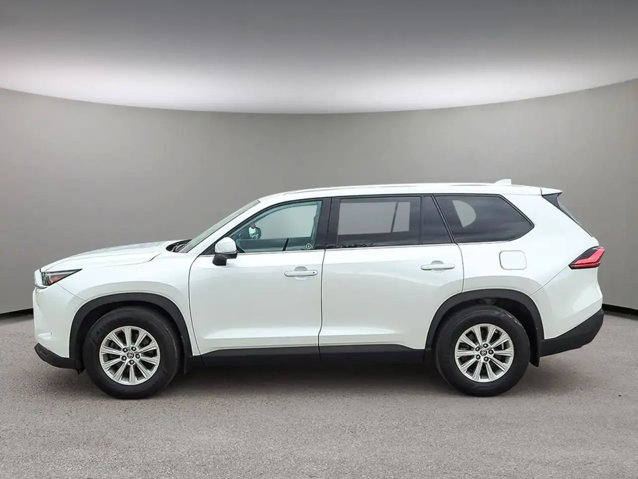 Toyota Grand Highlander снимка Toyota Grand Highlander