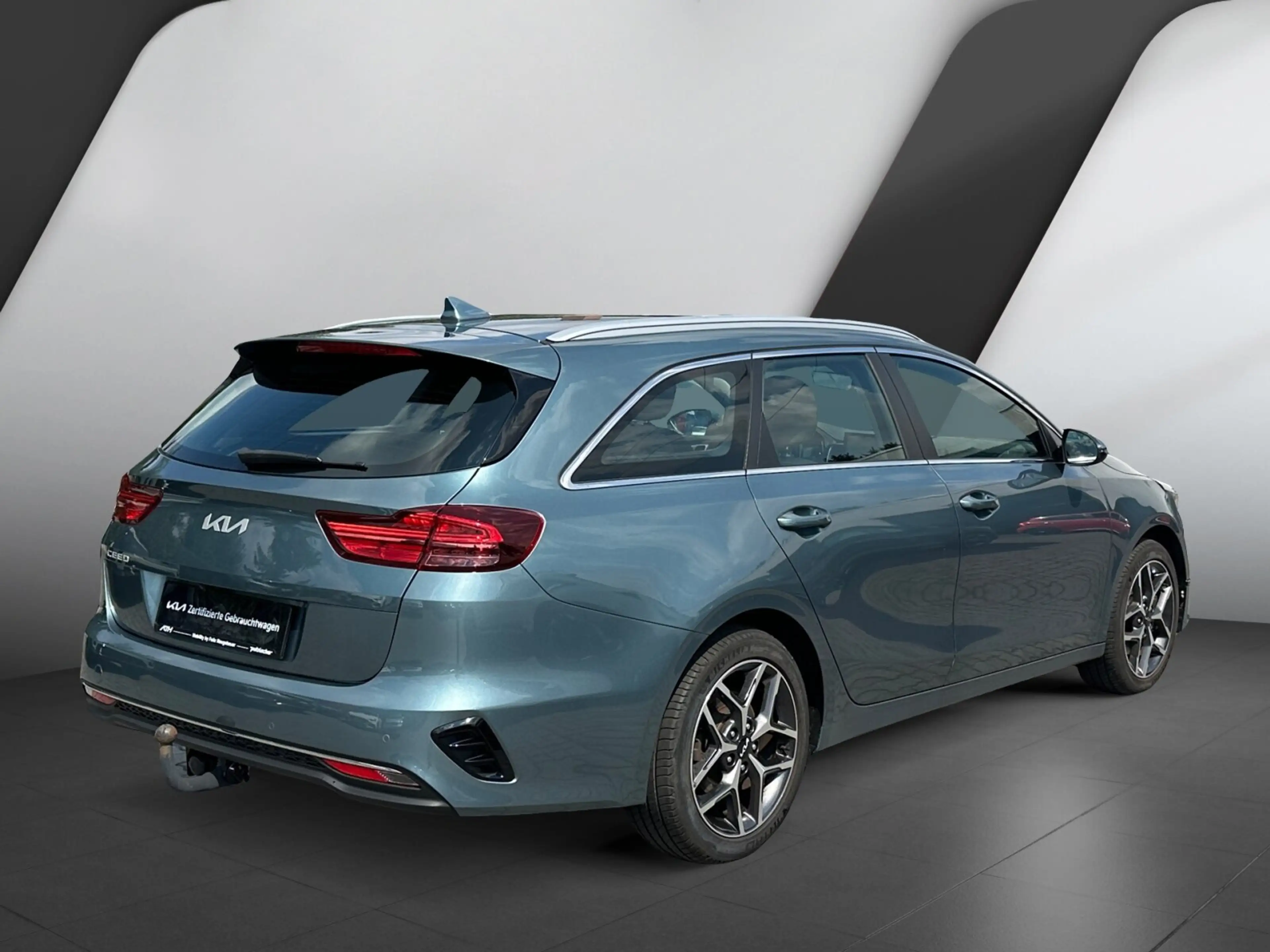 Kia Ceed SW / cee'd SW Ceed Sportswagon 1.6 CRDi Spirit DCT Navi | AHK BC — photo 5