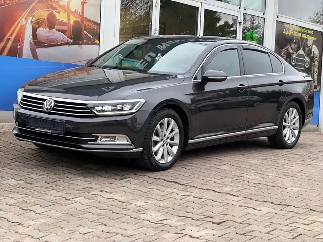 Volkswagen Passat Lim. Highline