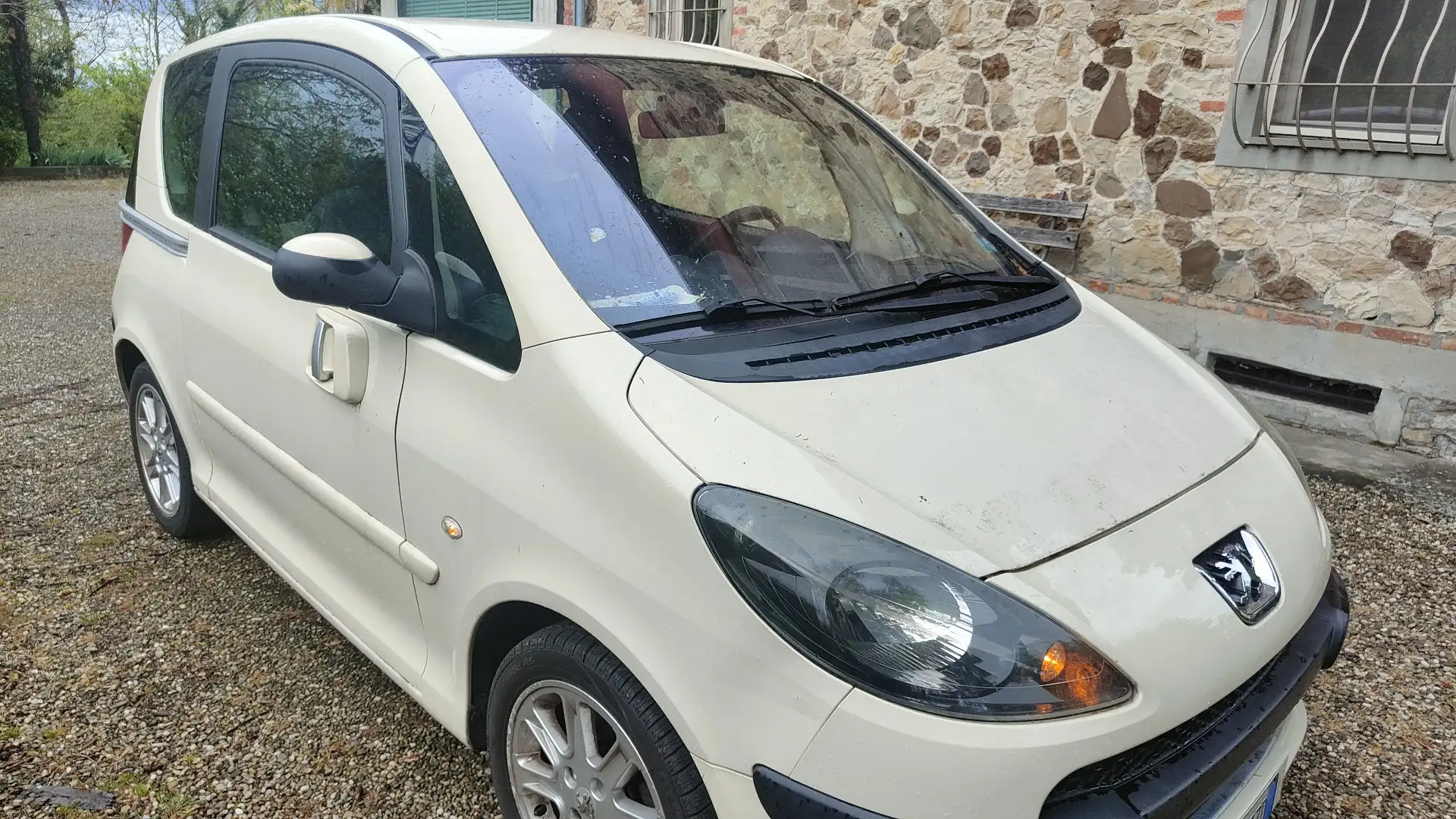 Peugeot 1007 1.6 hdi Sporty fap - 2