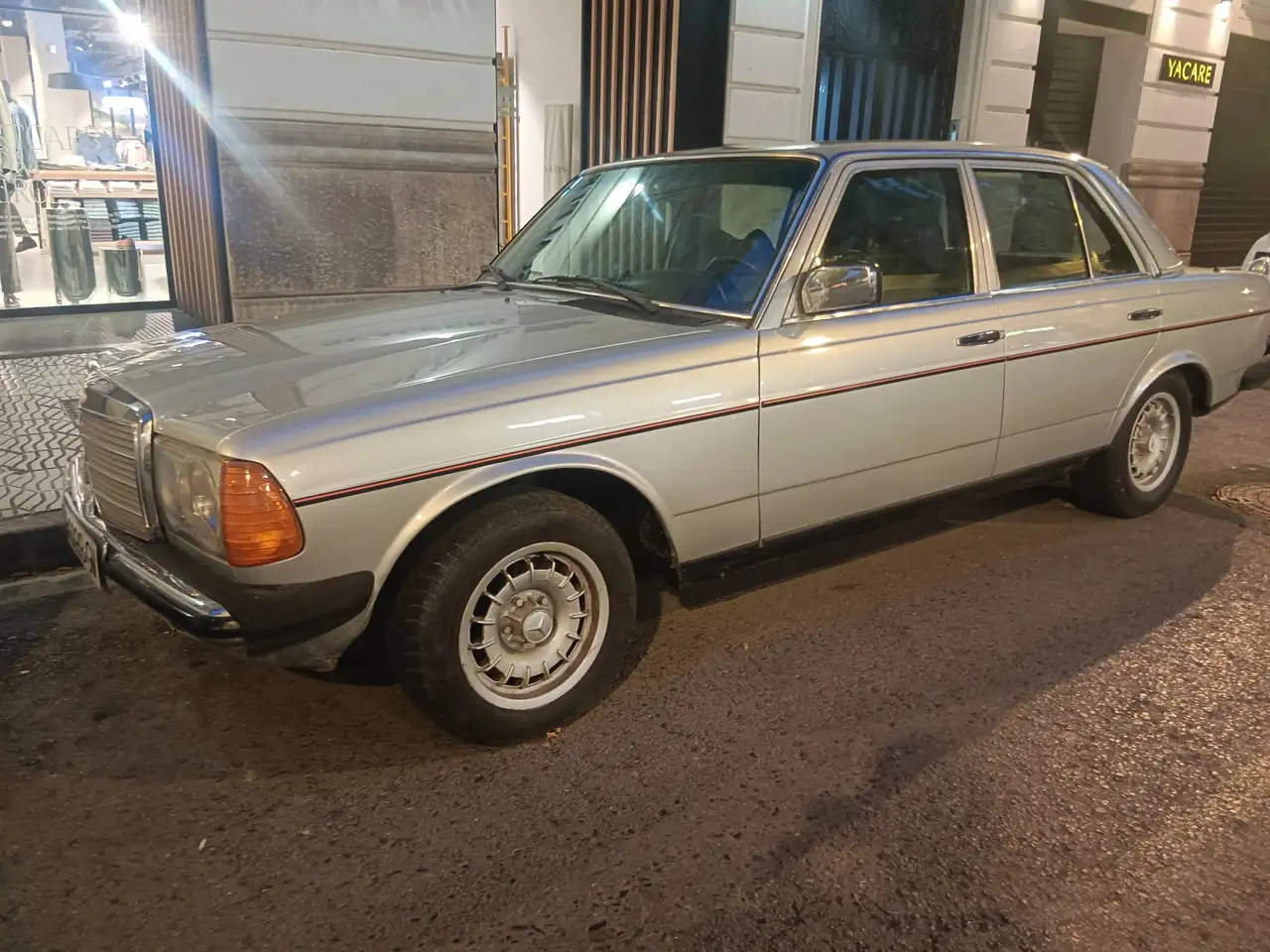 Mercedes-Benz 300D, foto 3