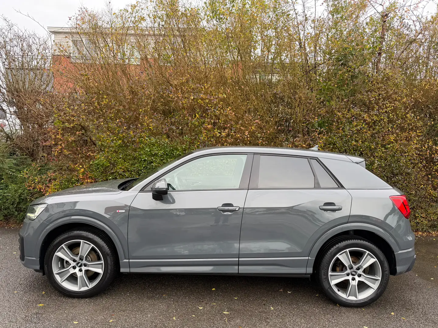 Audi Q2 1.0 TFSI S-LINE+GRIS NARDO+AIRCO+LED+EURO 6B Gris - 2
