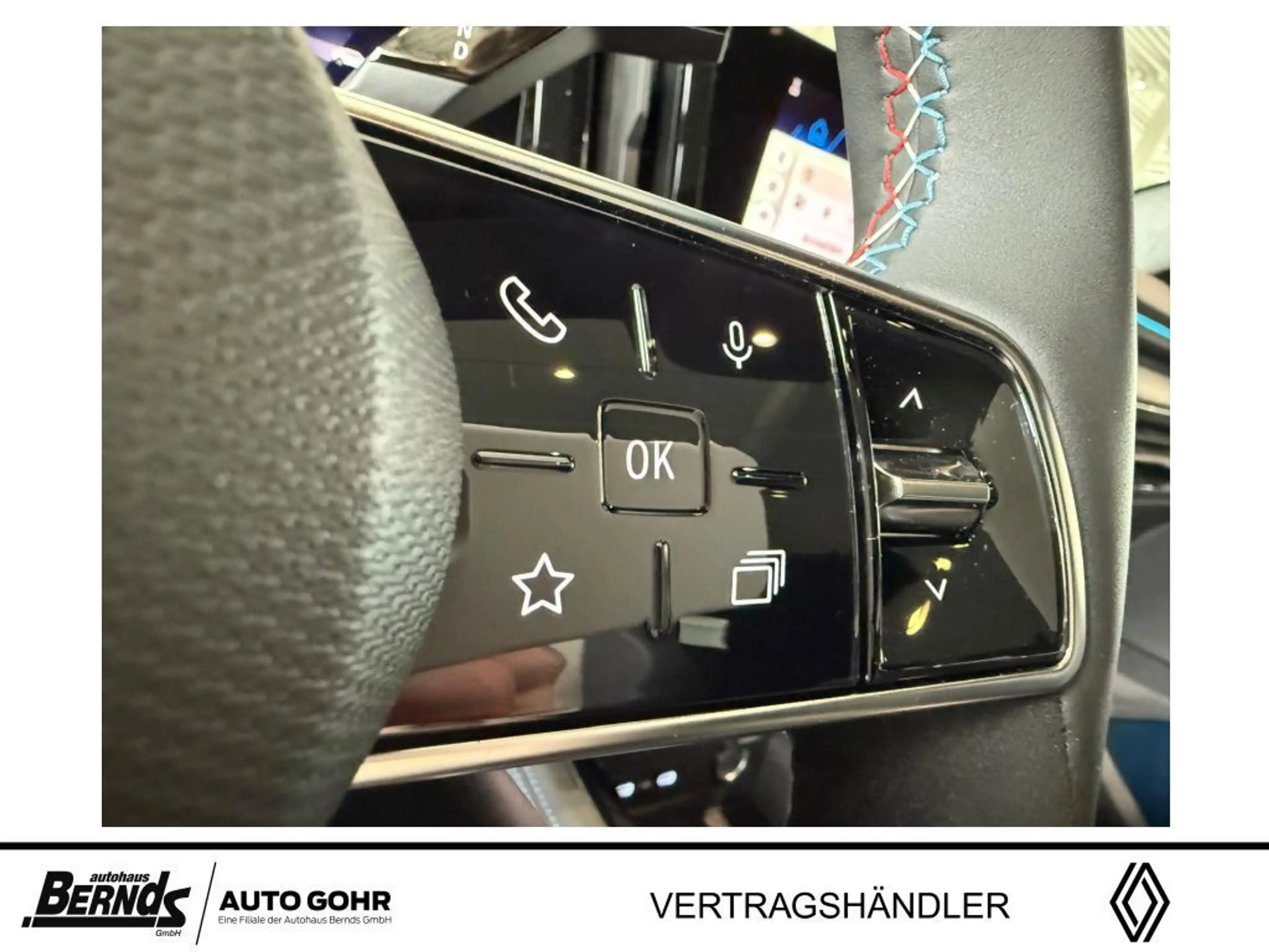 Renault Rafale E-Tech Plug-in Hybrid 300 4x4 Atelier Alpine — photo 13