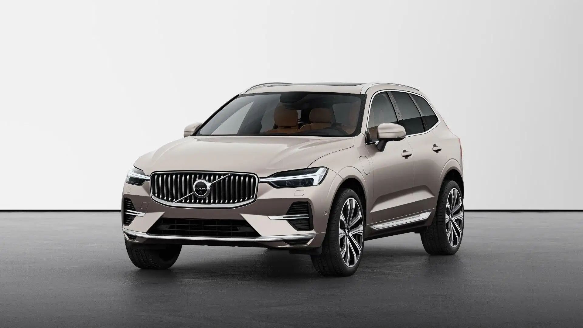 Volvo XC60 Recharge T6 AWD Ultra Bright Direct Leverbaar! Beige - 2