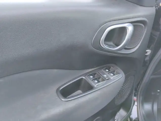 Fiat 500l view 13
