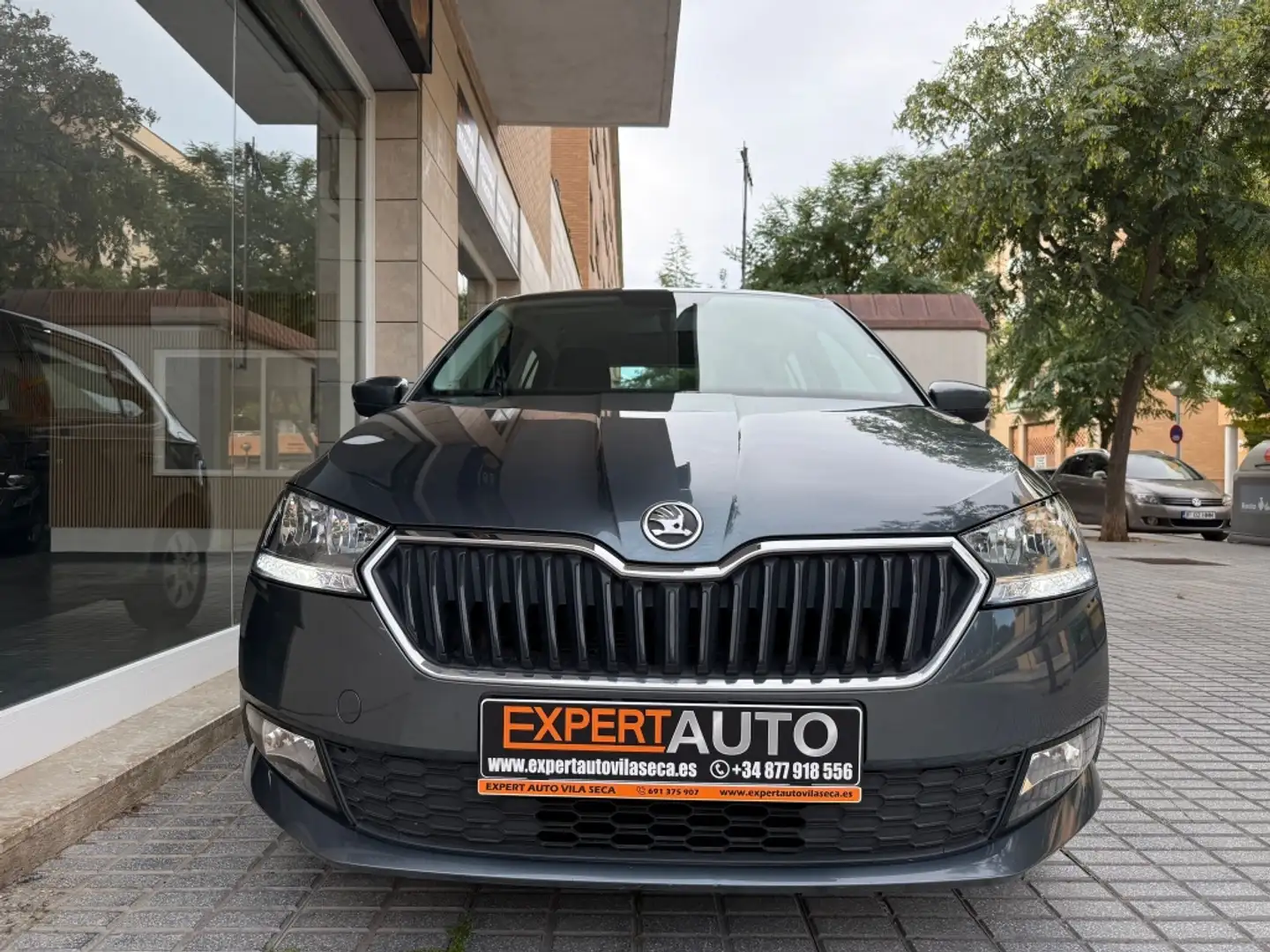 Skoda Fabia 1.0 TSI Ambition Plus 81kW Gris - 2