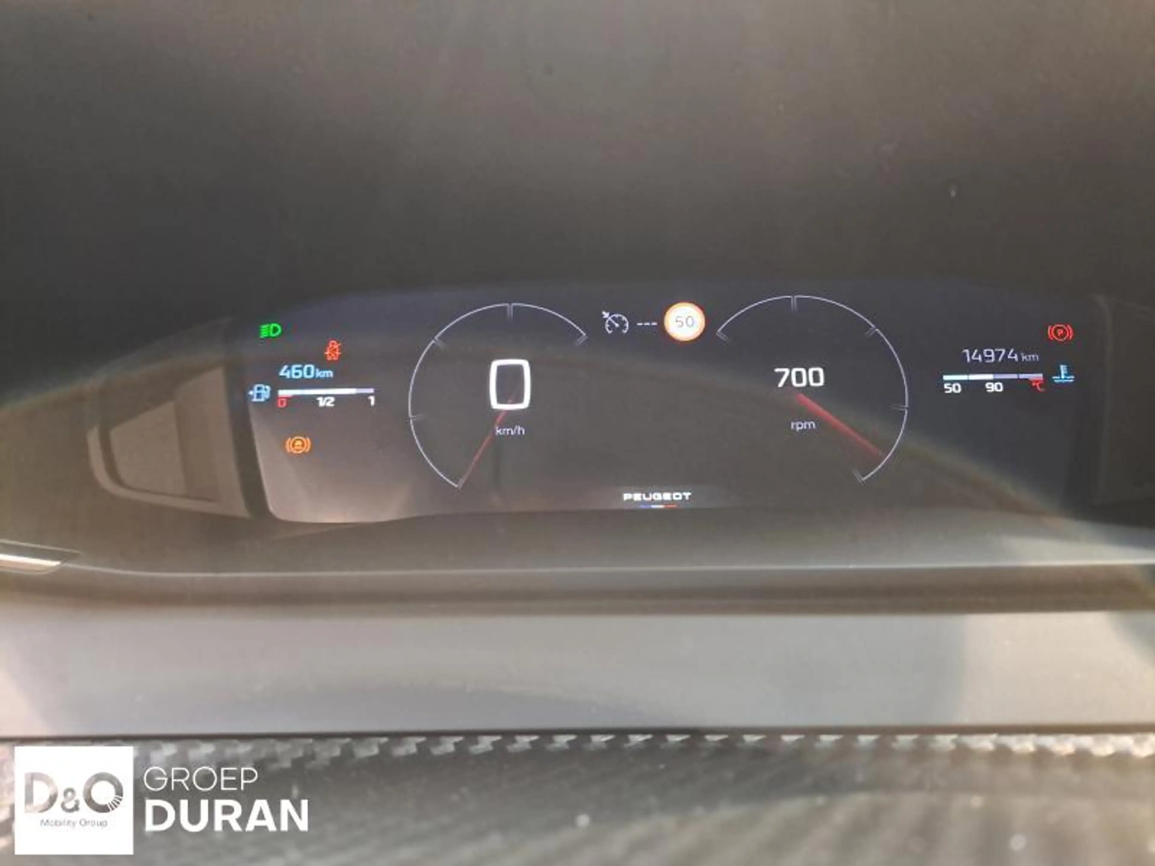 Peugeot 208 Allure 1.2 Turbo Man.6 — photo 15