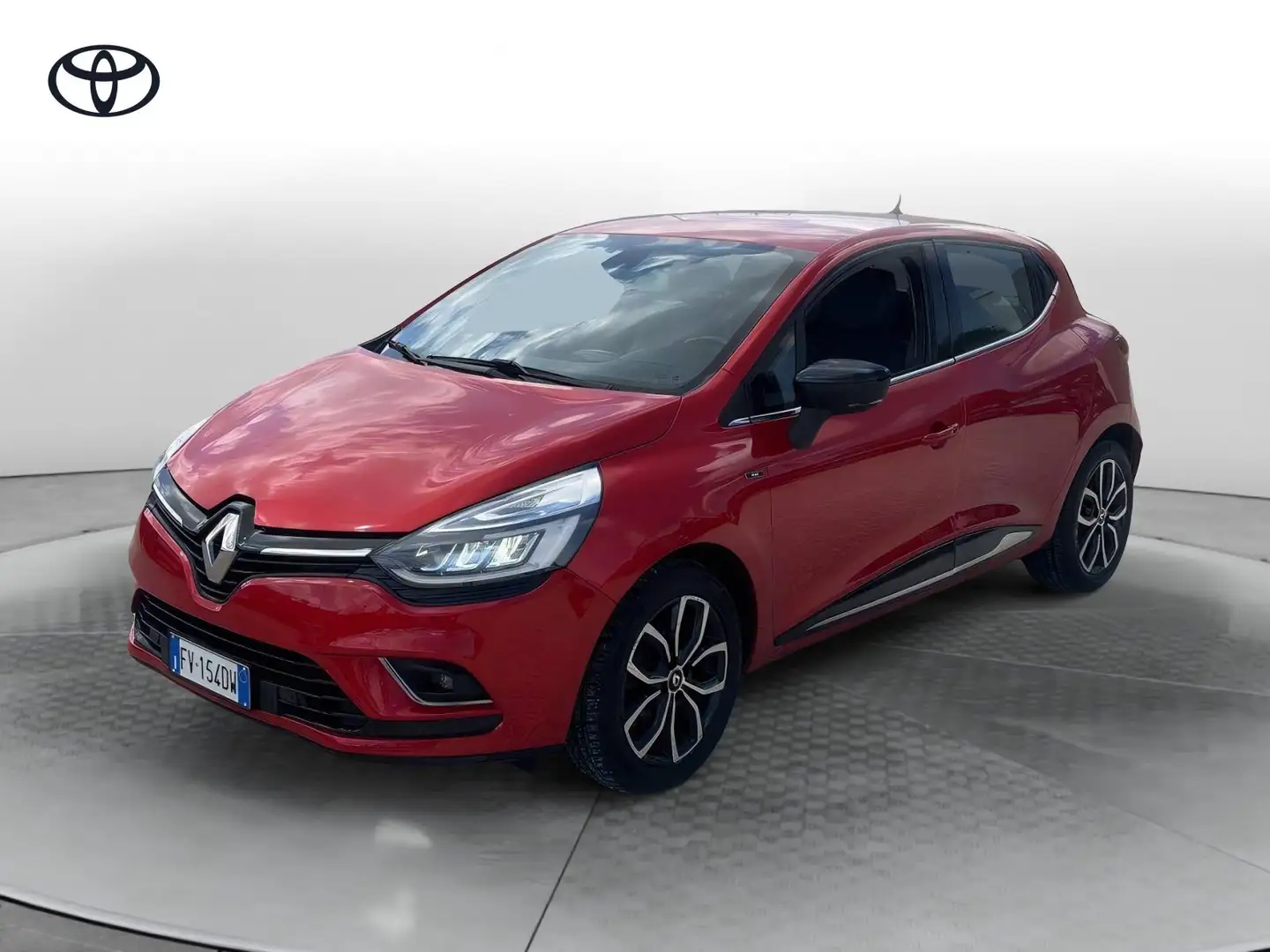 Renault Clio dCi 90 EDC 5 porte Moschino Intens Rot - 1