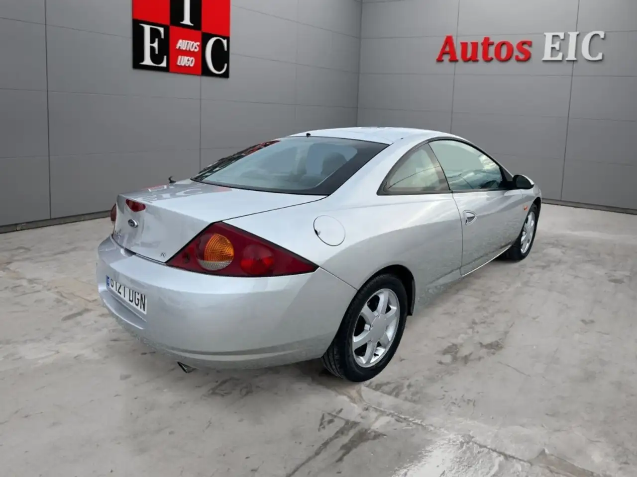 Ford Cougar 2.5 V6, foto 6