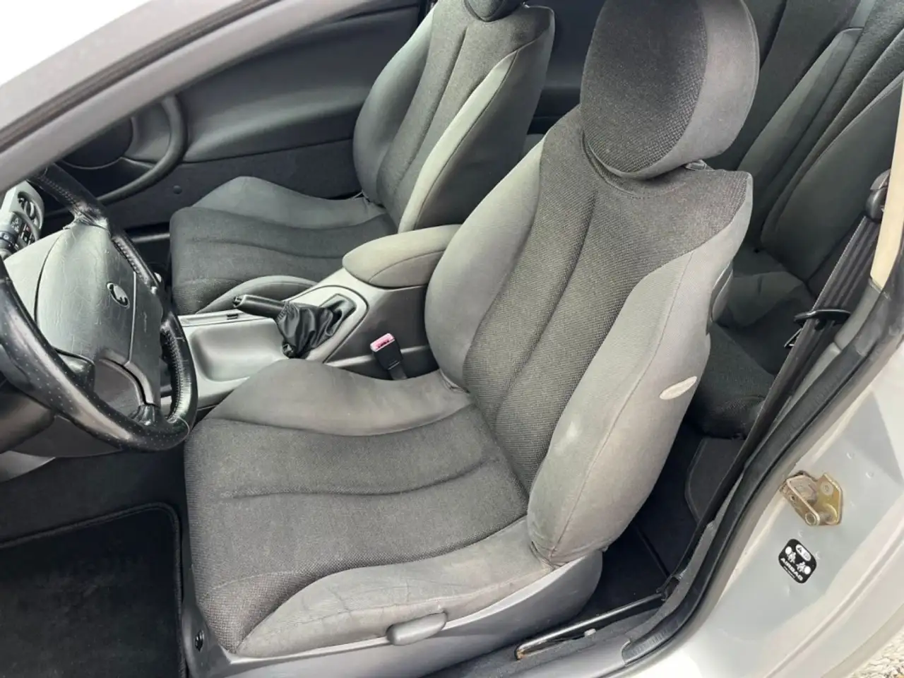 Ford Cougar 2.5 V6, foto 10