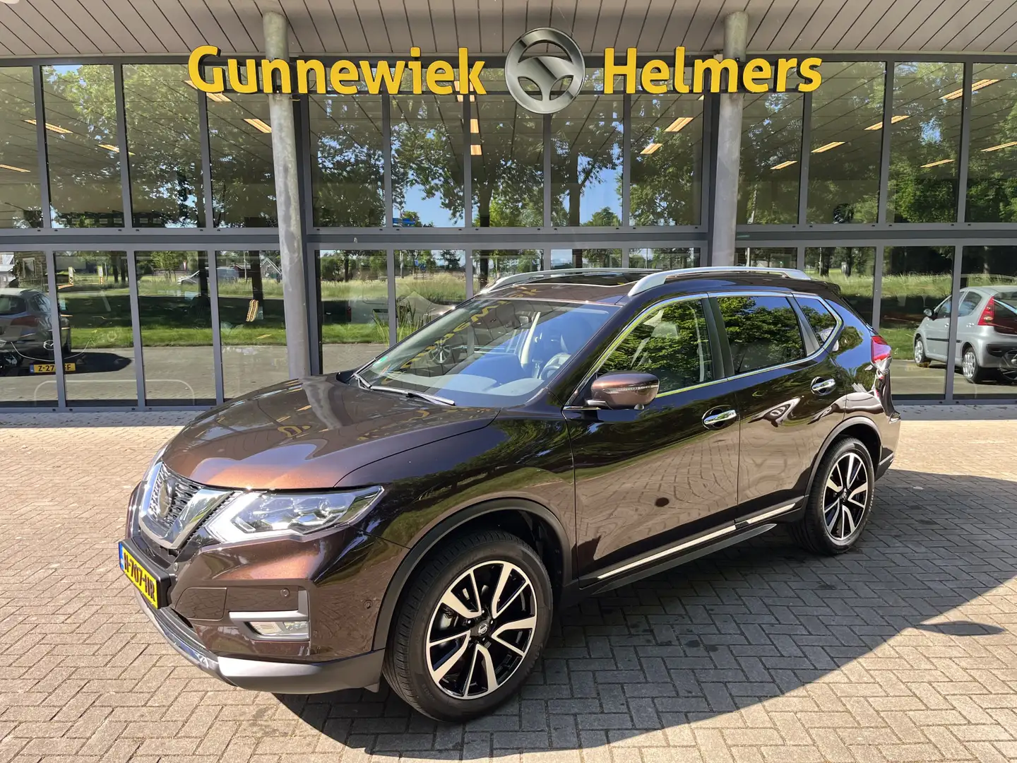 Nissan X-Trail 1.3 DIG-T Tekna | AUTOMAAT | NL AUTO | FULL OPTION Bruin - 1