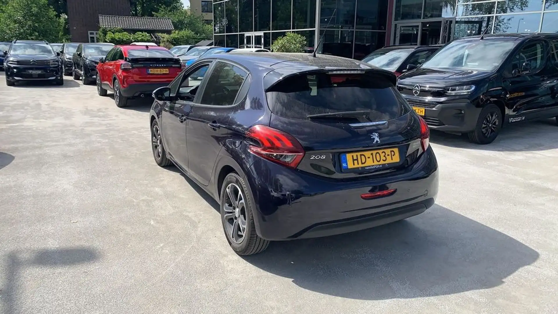 Peugeot 208 1.2 PureTech Urban Soul | Airco | Audio-navigatie Azul - 2