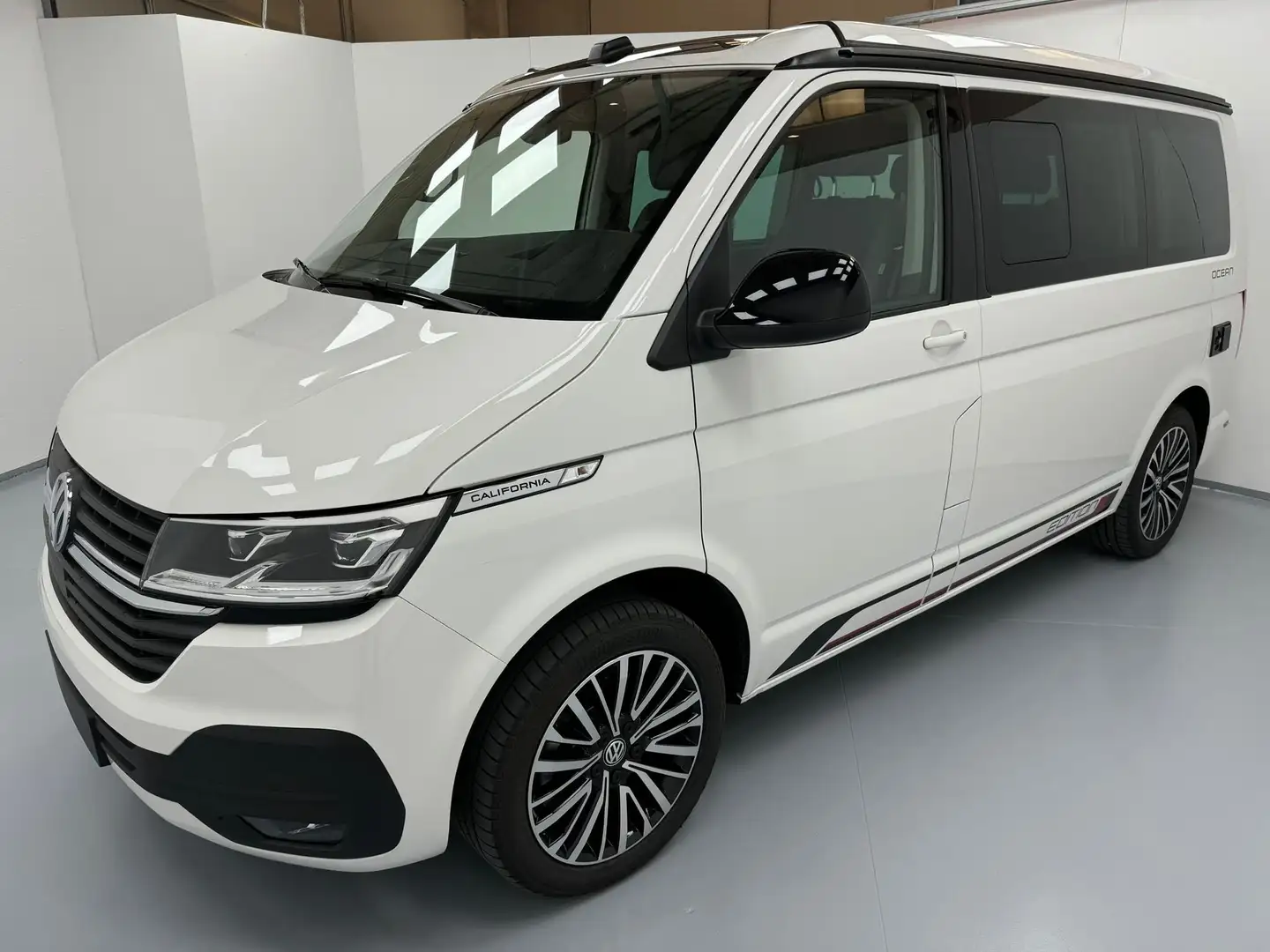 Volkswagen T6.1 California OCEAN EDITION DSG 4MOTION 204CV UFFICIALE ITALIA Blanco - 1