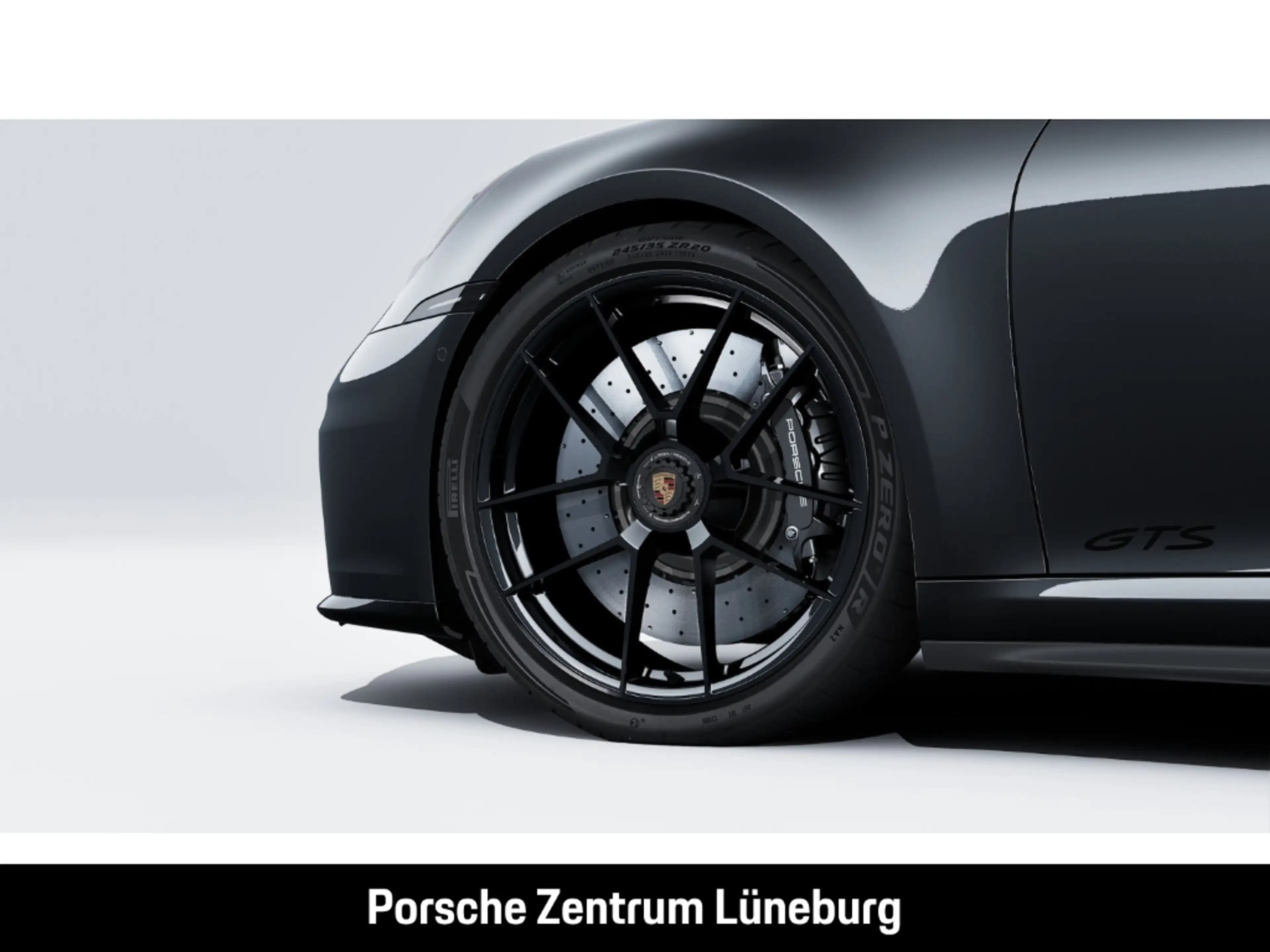 Porsche 992 911 Carrera 4 GTS Cabriolet — photo 10