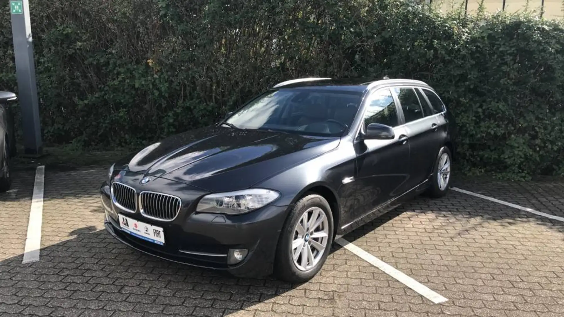 BMW 530 d 3.0 xDrive Touring Grigio - 1